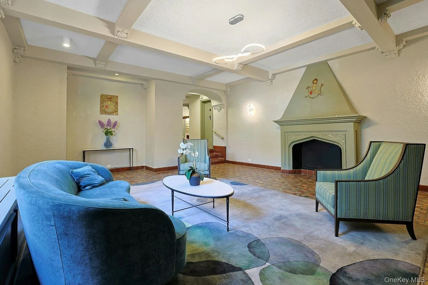 Elegant Resident Lobby with Timeless Pre-War Character Elegant Resident Lobby with Timeless Pre-War Character