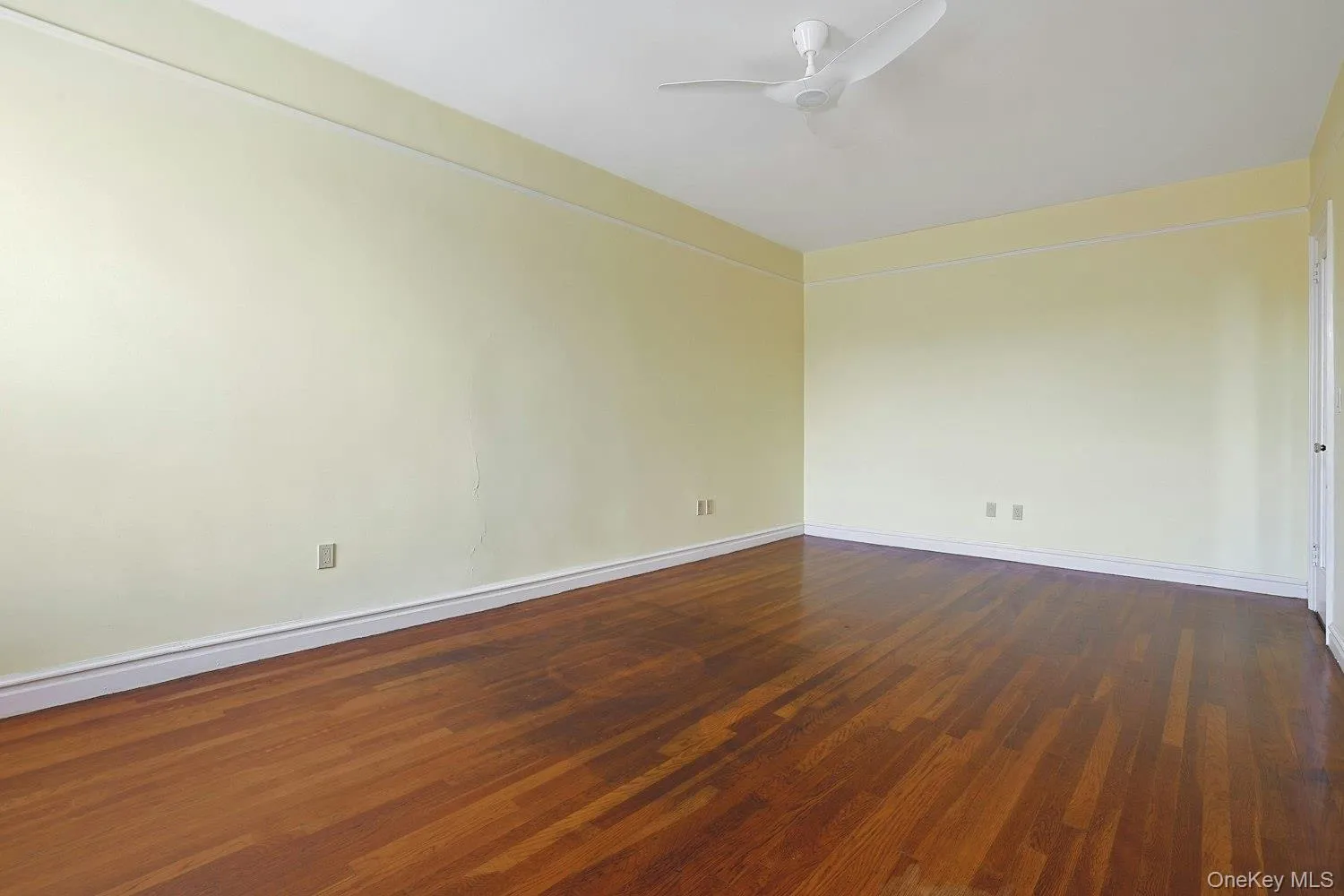 Primary Bedroom Offering Excellent Space for a Variety of Furnishings Primary Bedroom Offering Excellent Space for a Variety of Furnishings