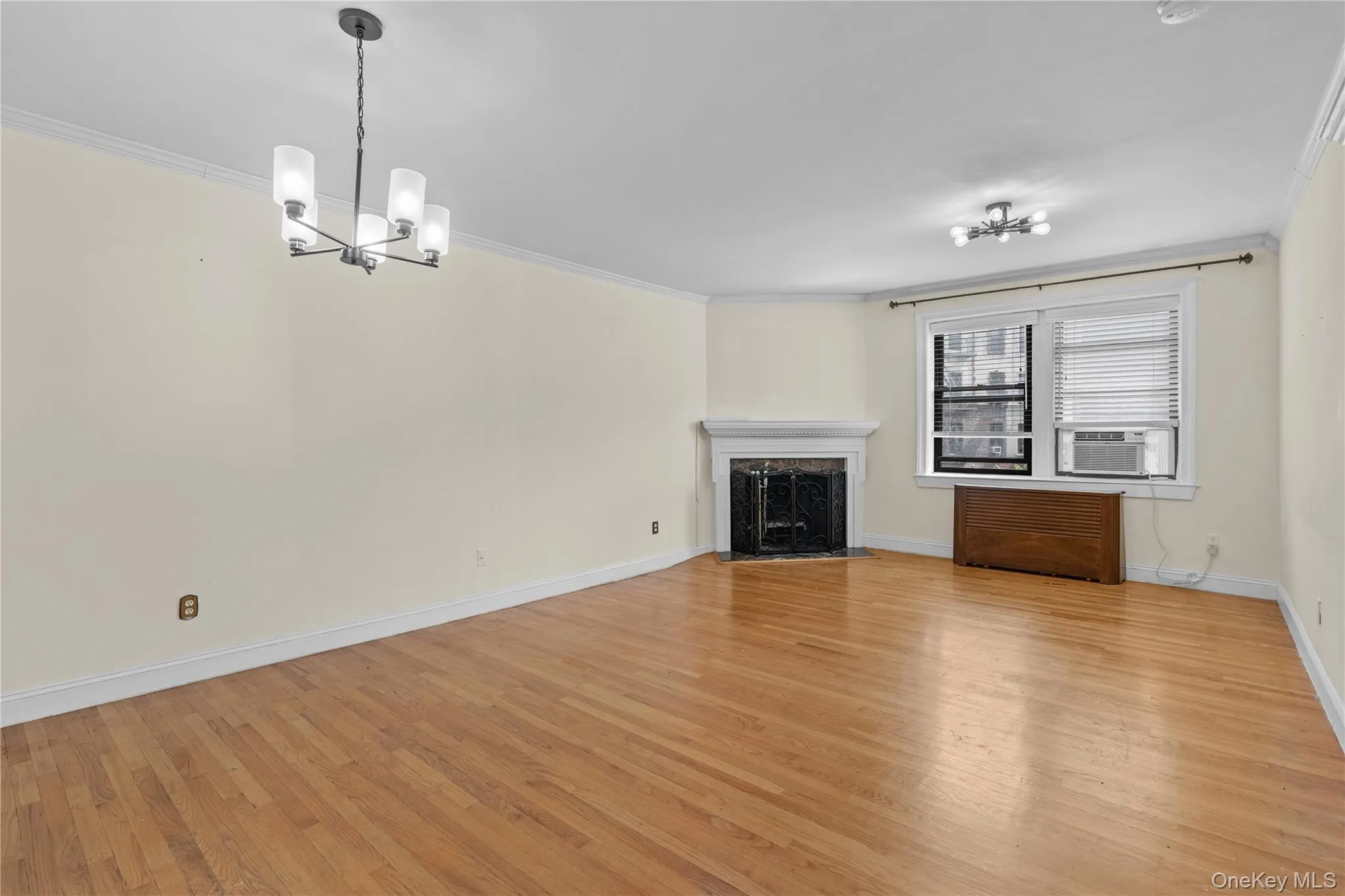 68 Hartsdale Avenue, Greenburgh, NY, 1 Bedroom Bedrooms, 4 Rooms Rooms,1 BathroomBathrooms,Residential,For Rent,Hartsdale,0,1031069 68 Hartsdale Avenue, Greenburgh, NY, 1 Bedroom Bedrooms, 4 Rooms Rooms,1 BathroomBathrooms,Residential,For Rent,Hartsdale,0,1031069
