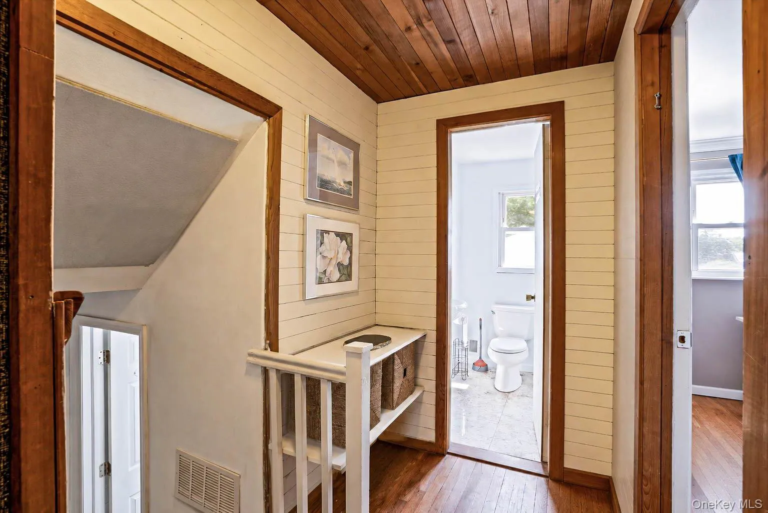 125 Raleigh Lane, Islip, NY, 4 Bedrooms Bedrooms, 7 Rooms Rooms,1 BathroomBathrooms,Residential,For Rent,Raleigh,0,1031074 125 Raleigh Lane, Islip, NY, 4 Bedrooms Bedrooms, 7 Rooms Rooms,1 BathroomBathrooms,Residential,For Rent,Raleigh,0,1031074
