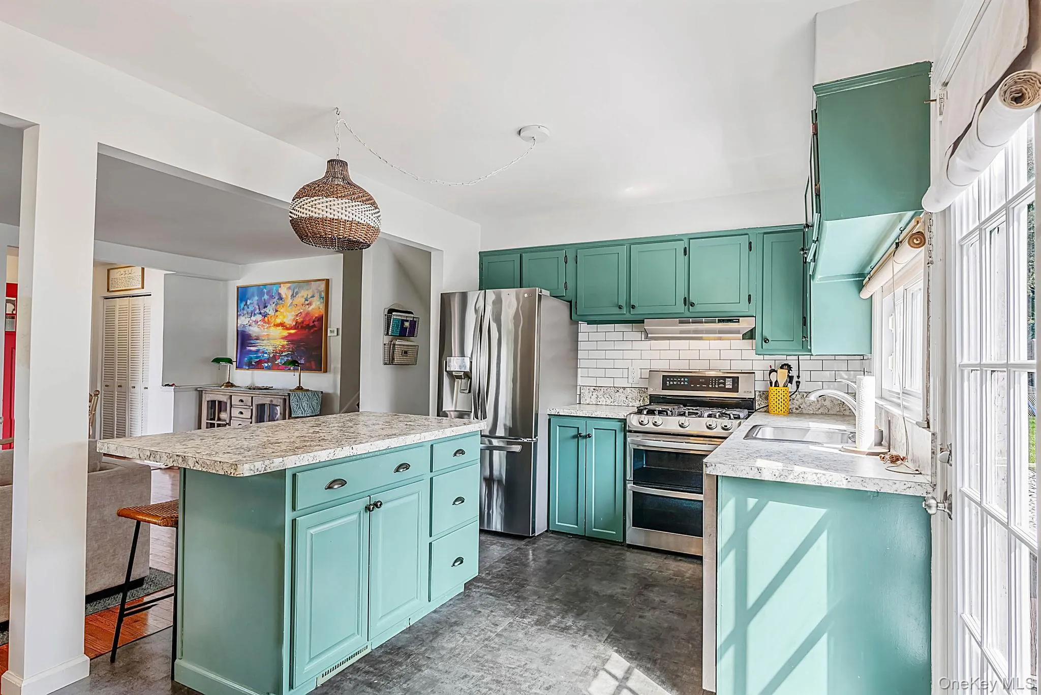 125 Raleigh Lane, Islip, NY, 4 Bedrooms Bedrooms, 7 Rooms Rooms,1 BathroomBathrooms,Residential,For Rent,Raleigh,0,1031074 125 Raleigh Lane, Islip, NY, 4 Bedrooms Bedrooms, 7 Rooms Rooms,1 BathroomBathrooms,Residential,For Rent,Raleigh,0,1031074