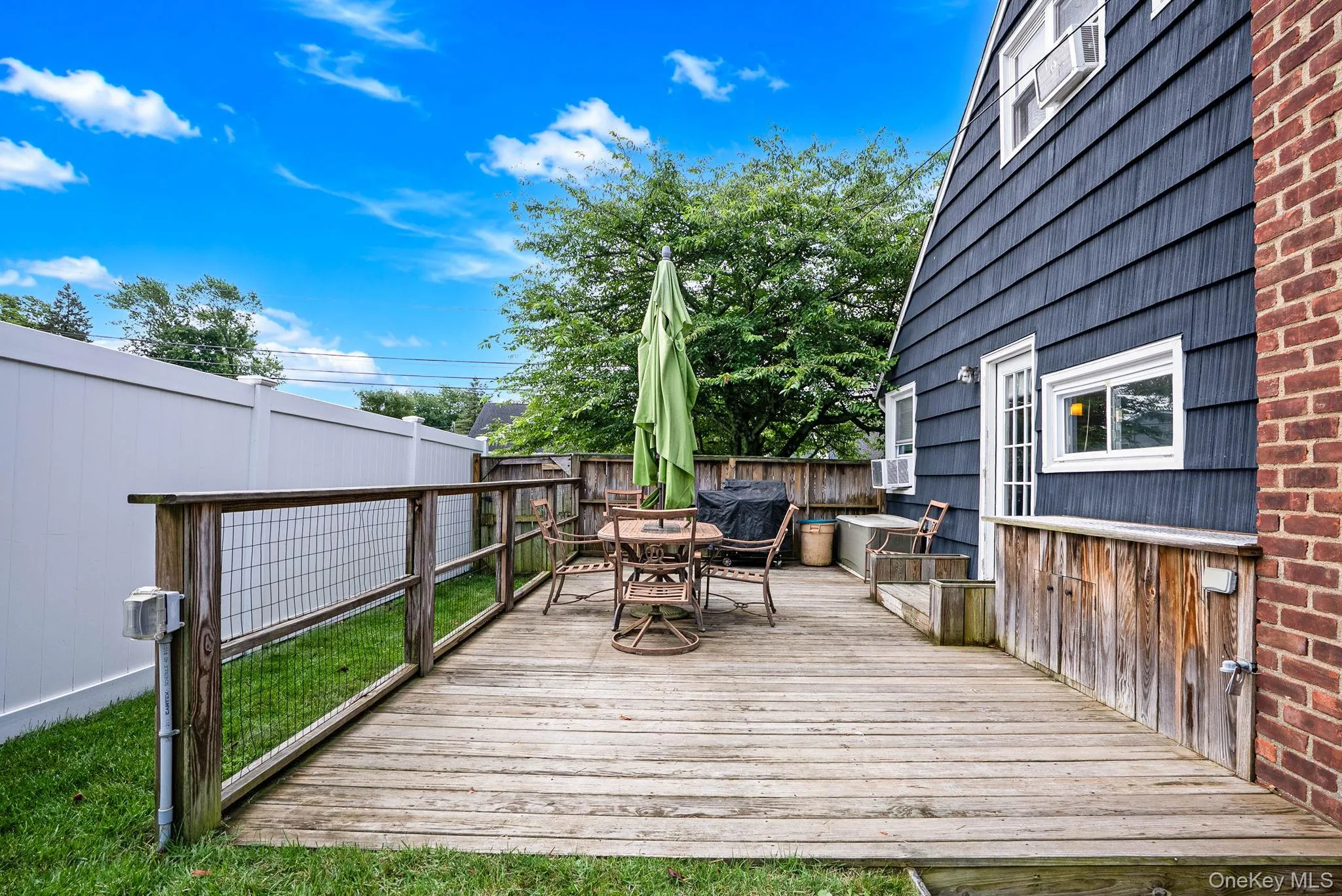 125 Raleigh Lane, Islip, NY, 4 Bedrooms Bedrooms, 7 Rooms Rooms,1 BathroomBathrooms,Residential,For Rent,Raleigh,0,1031074 125 Raleigh Lane, Islip, NY, 4 Bedrooms Bedrooms, 7 Rooms Rooms,1 BathroomBathrooms,Residential,For Rent,Raleigh,0,1031074