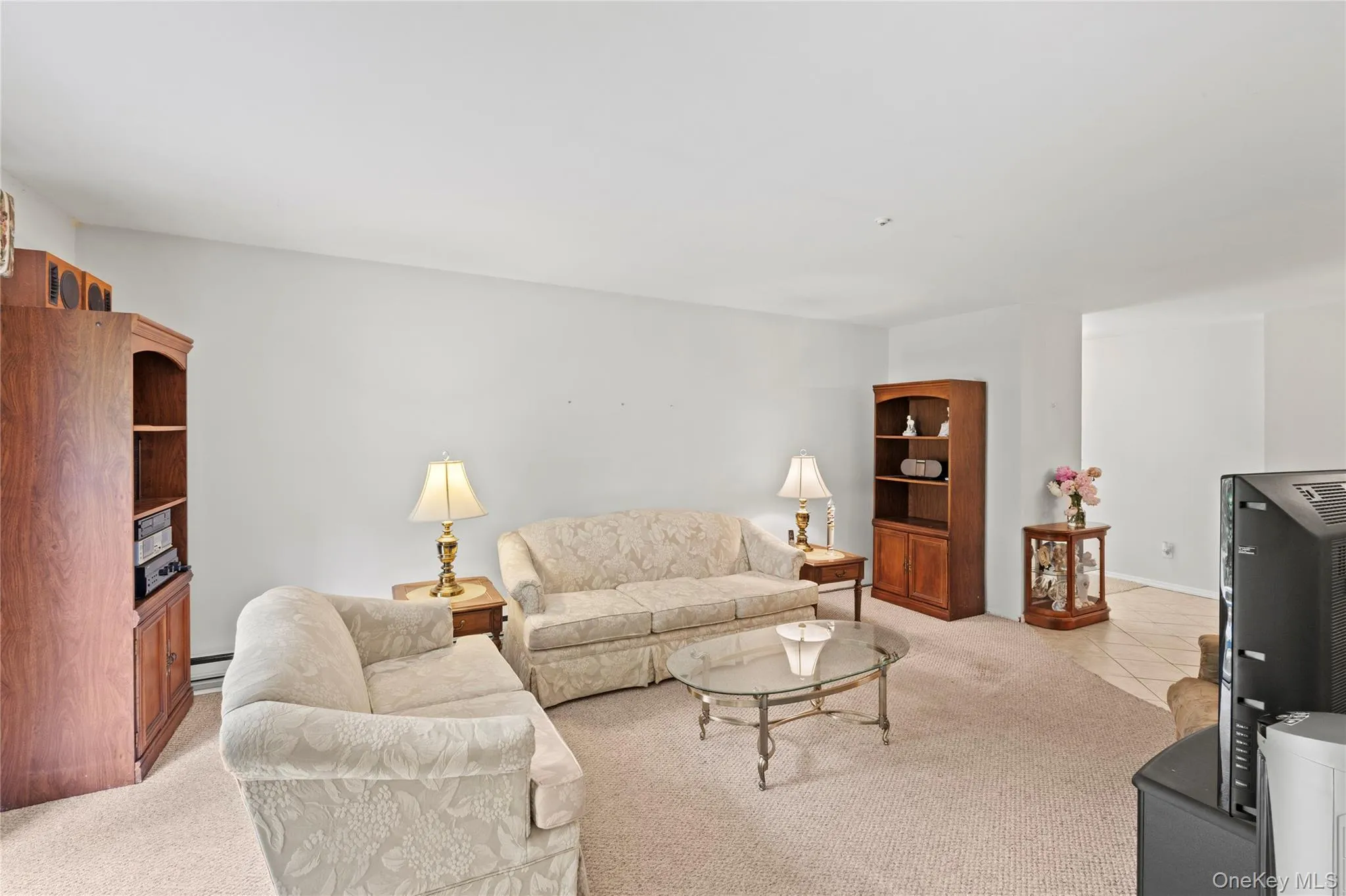 302 Bentley Court, Smithtown, NY, 2 Bedrooms Bedrooms, 5 Rooms Rooms,2 BathroomsBathrooms,Residential,For Rent,Bentley,0,1031076 302 Bentley Court, Smithtown, NY, 2 Bedrooms Bedrooms, 5 Rooms Rooms,2 BathroomsBathrooms,Residential,For Rent,Bentley,0,1031076