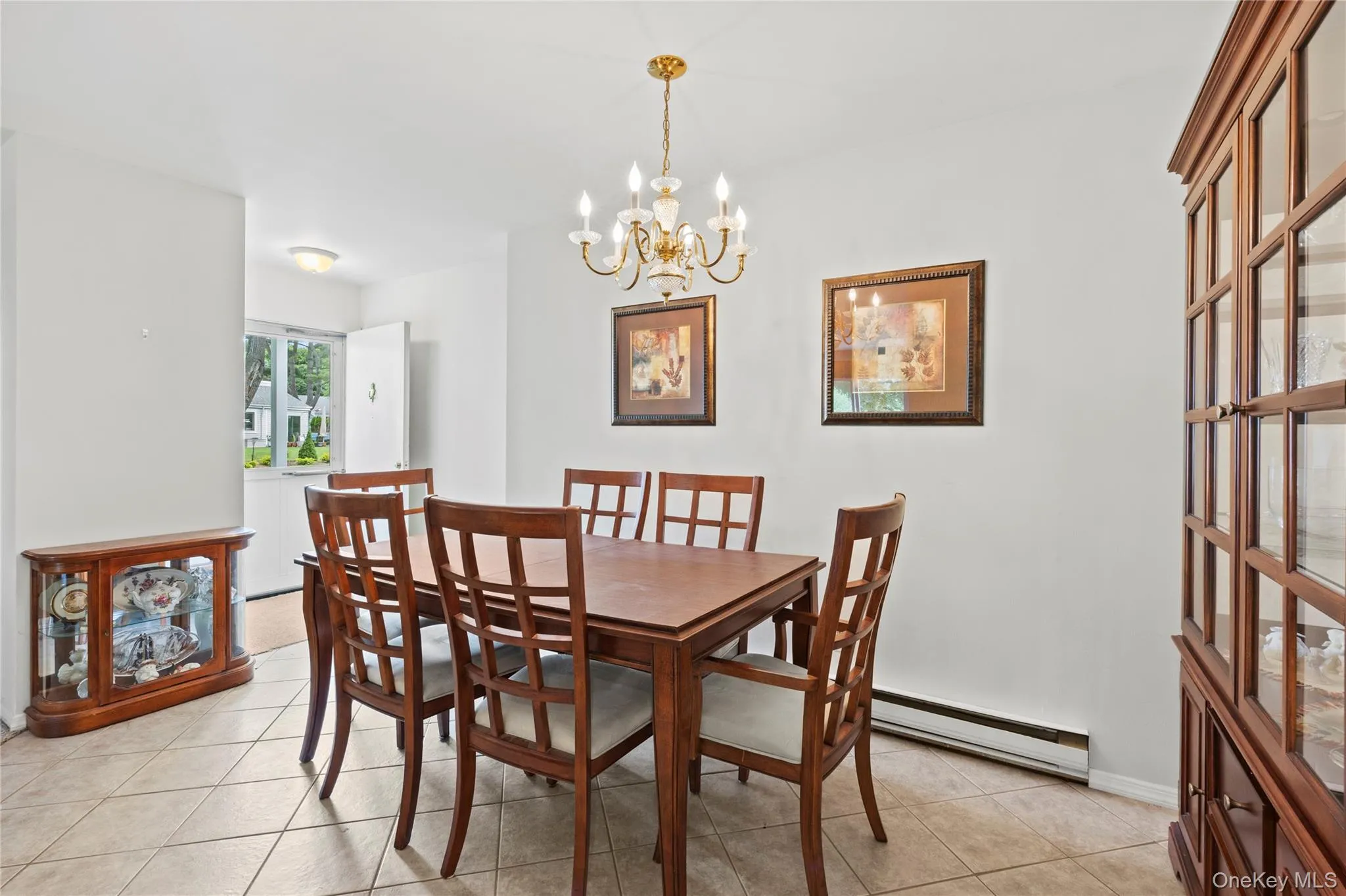 302 Bentley Court, Smithtown, NY, 2 Bedrooms Bedrooms, 5 Rooms Rooms,2 BathroomsBathrooms,Residential,For Rent,Bentley,0,1031076 302 Bentley Court, Smithtown, NY, 2 Bedrooms Bedrooms, 5 Rooms Rooms,2 BathroomsBathrooms,Residential,For Rent,Bentley,0,1031076