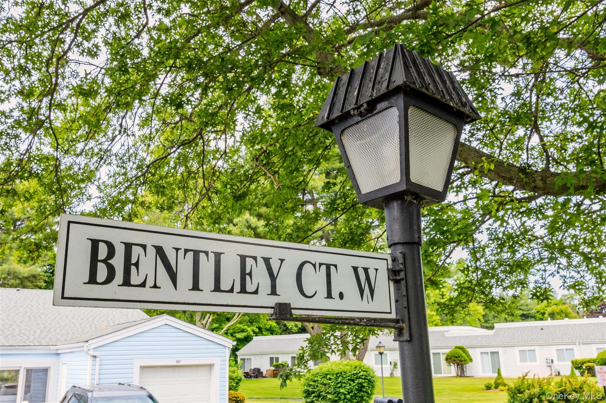 302 Bentley Court, Smithtown, NY, 2 Bedrooms Bedrooms, 5 Rooms Rooms,2 BathroomsBathrooms,Residential,For Rent,Bentley,0,1031076 302 Bentley Court, Smithtown, NY, 2 Bedrooms Bedrooms, 5 Rooms Rooms,2 BathroomsBathrooms,Residential,For Rent,Bentley,0,1031076