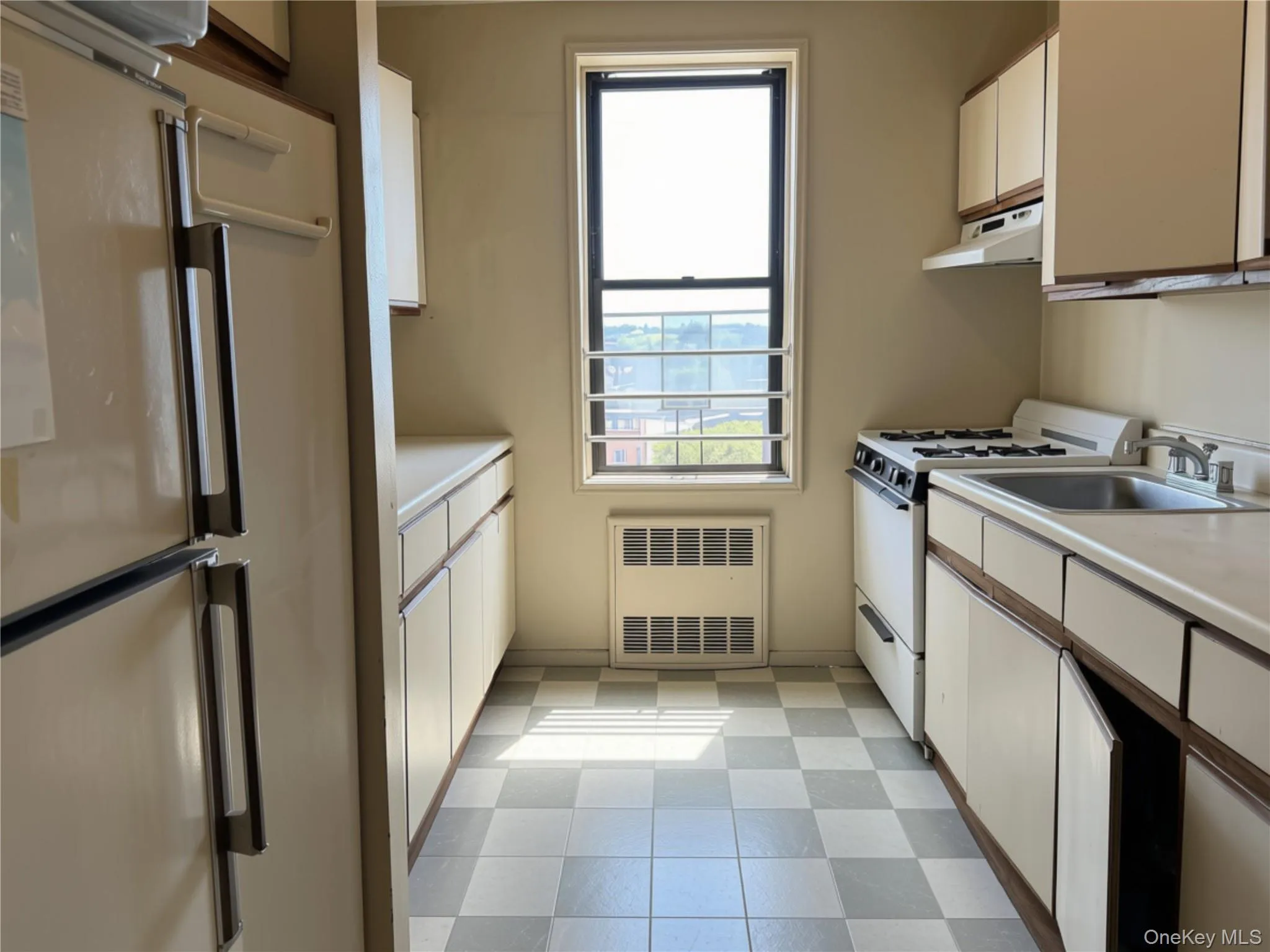 91-15 Lamont Avenue, New York, NY, 1 Bedroom Bedrooms, 4 Rooms Rooms,1 BathroomBathrooms,Residential,For Rent,Lamont,0,1031080 91-15 Lamont Avenue, New York, NY, 1 Bedroom Bedrooms, 4 Rooms Rooms,1 BathroomBathrooms,Residential,For Rent,Lamont,0,1031080