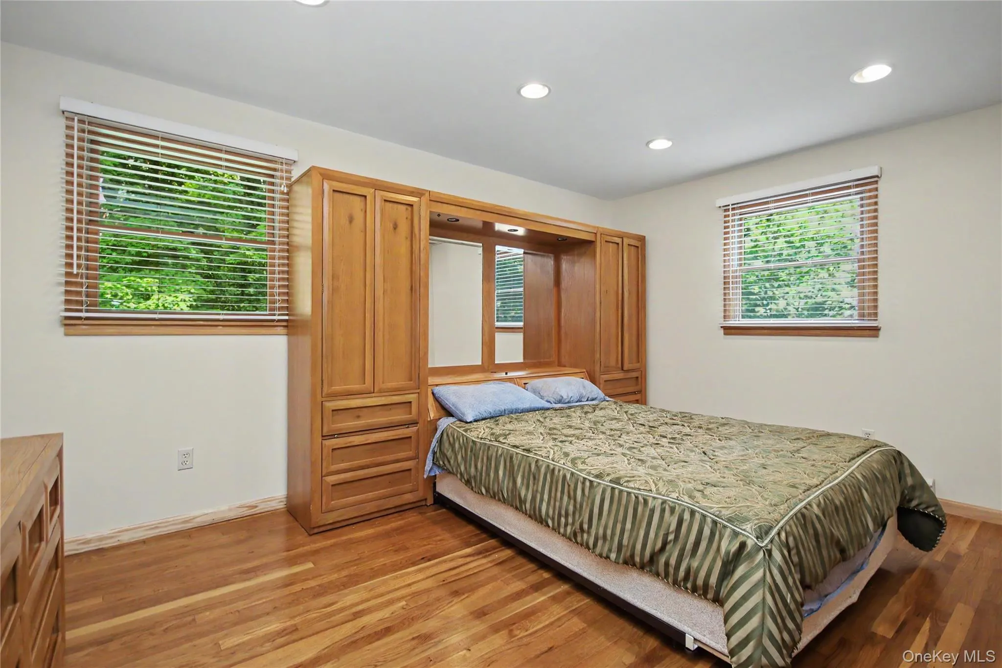 Hardwood Floors Hardwood Floors