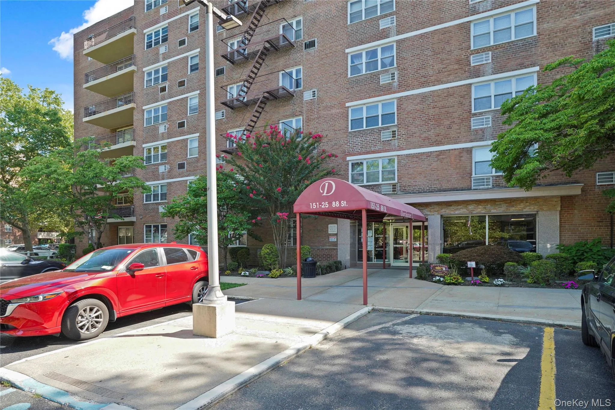 151-25 88th Street, New York, NY, 2 Bedrooms Bedrooms, 4 Rooms Rooms,2 BathroomsBathrooms,Residential,For Rent,88th,0,1031086 151-25 88th Street, New York, NY, 2 Bedrooms Bedrooms, 4 Rooms Rooms,2 BathroomsBathrooms,Residential,For Rent,88th,0,1031086