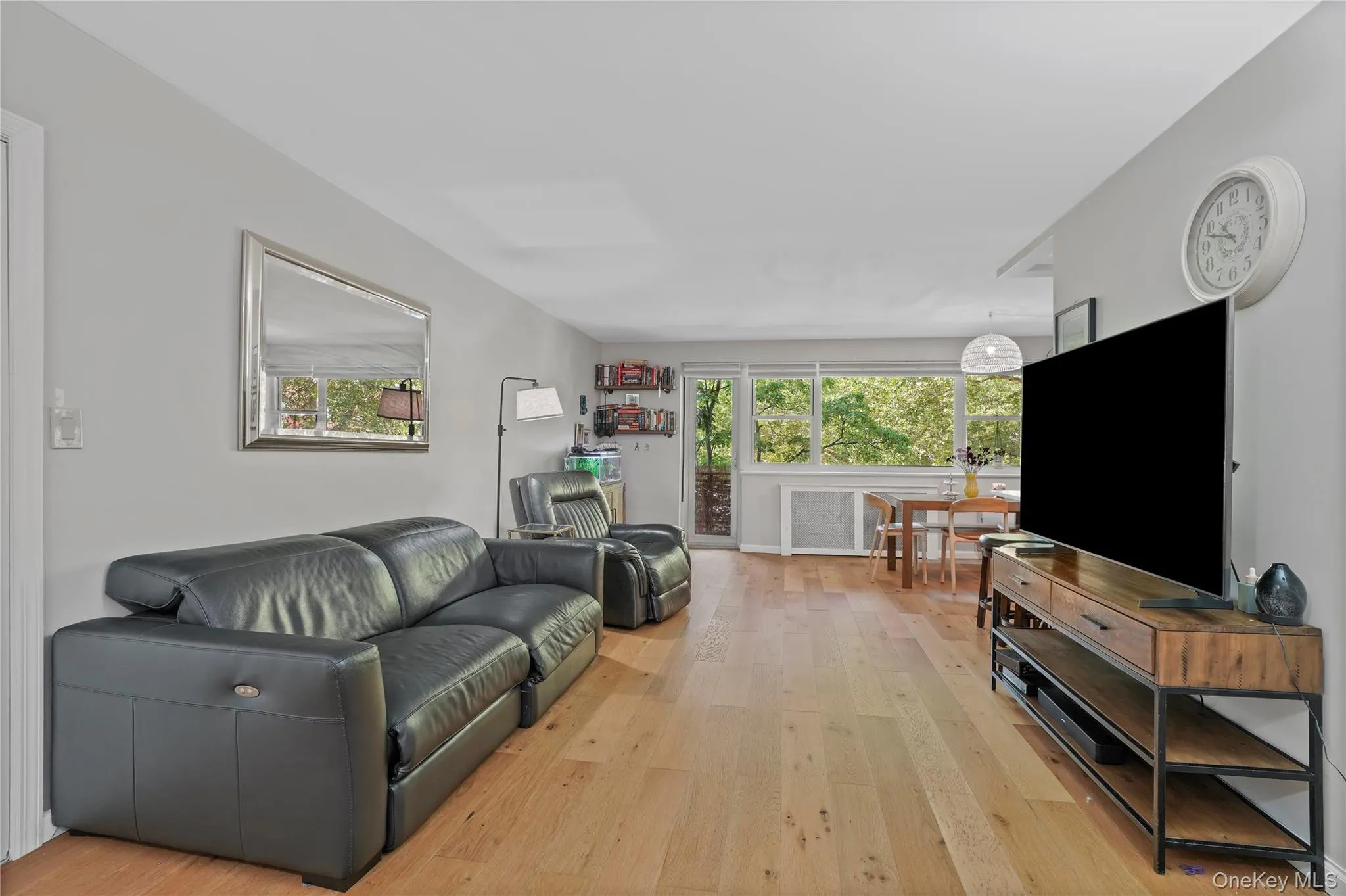 151-25 88th Street, New York, NY, 2 Bedrooms Bedrooms, 4 Rooms Rooms,2 BathroomsBathrooms,Residential,For Rent,88th,0,1031086 151-25 88th Street, New York, NY, 2 Bedrooms Bedrooms, 4 Rooms Rooms,2 BathroomsBathrooms,Residential,For Rent,88th,0,1031086