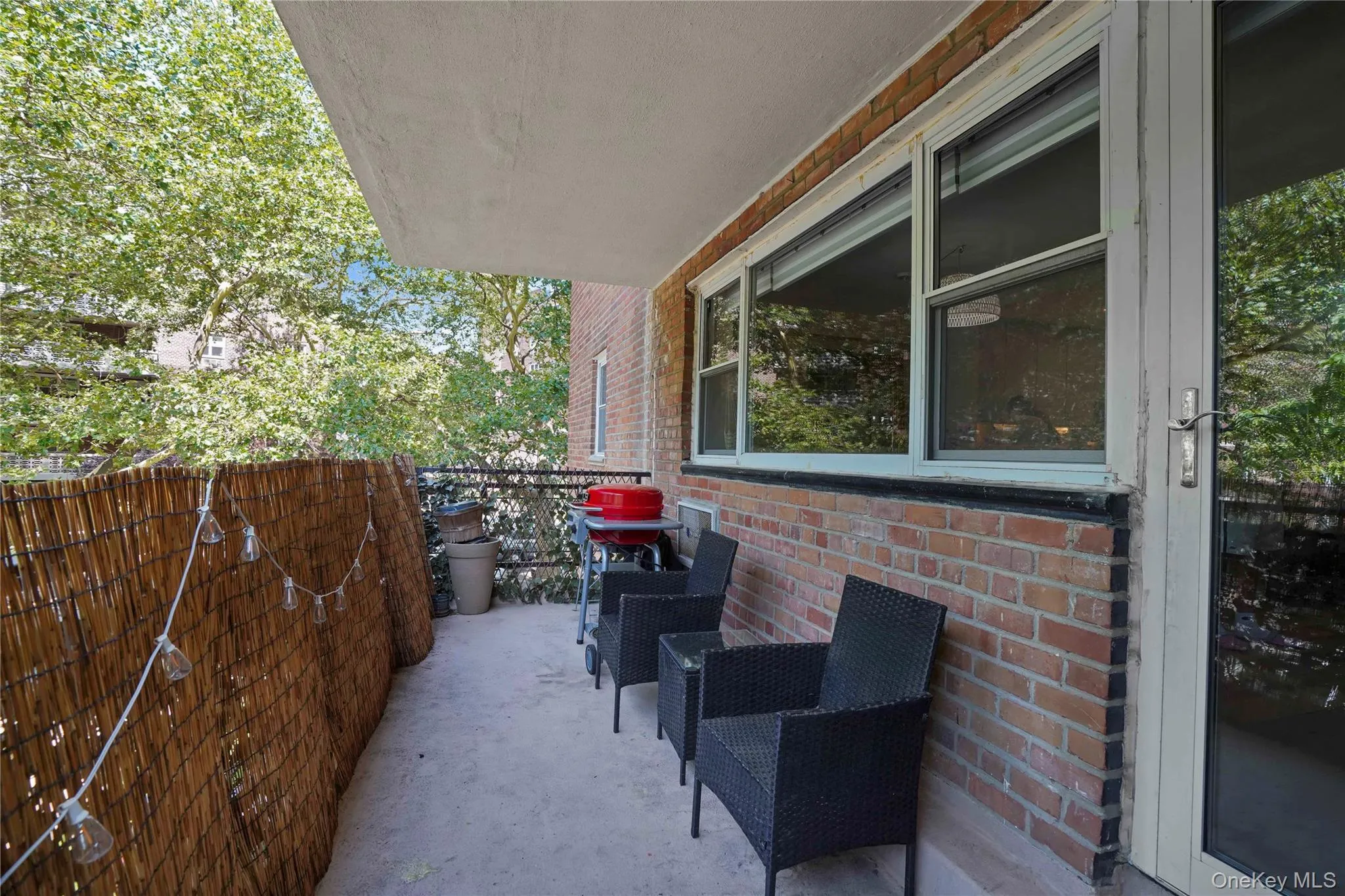 151-25 88th Street, New York, NY, 2 Bedrooms Bedrooms, 4 Rooms Rooms,2 BathroomsBathrooms,Residential,For Rent,88th,0,1031086 151-25 88th Street, New York, NY, 2 Bedrooms Bedrooms, 4 Rooms Rooms,2 BathroomsBathrooms,Residential,For Rent,88th,0,1031086
