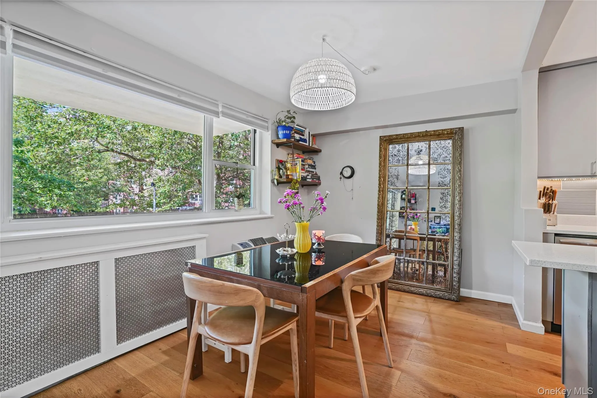 151-25 88th Street, New York, NY, 2 Bedrooms Bedrooms, 4 Rooms Rooms,2 BathroomsBathrooms,Residential,For Rent,88th,0,1031086 151-25 88th Street, New York, NY, 2 Bedrooms Bedrooms, 4 Rooms Rooms,2 BathroomsBathrooms,Residential,For Rent,88th,0,1031086