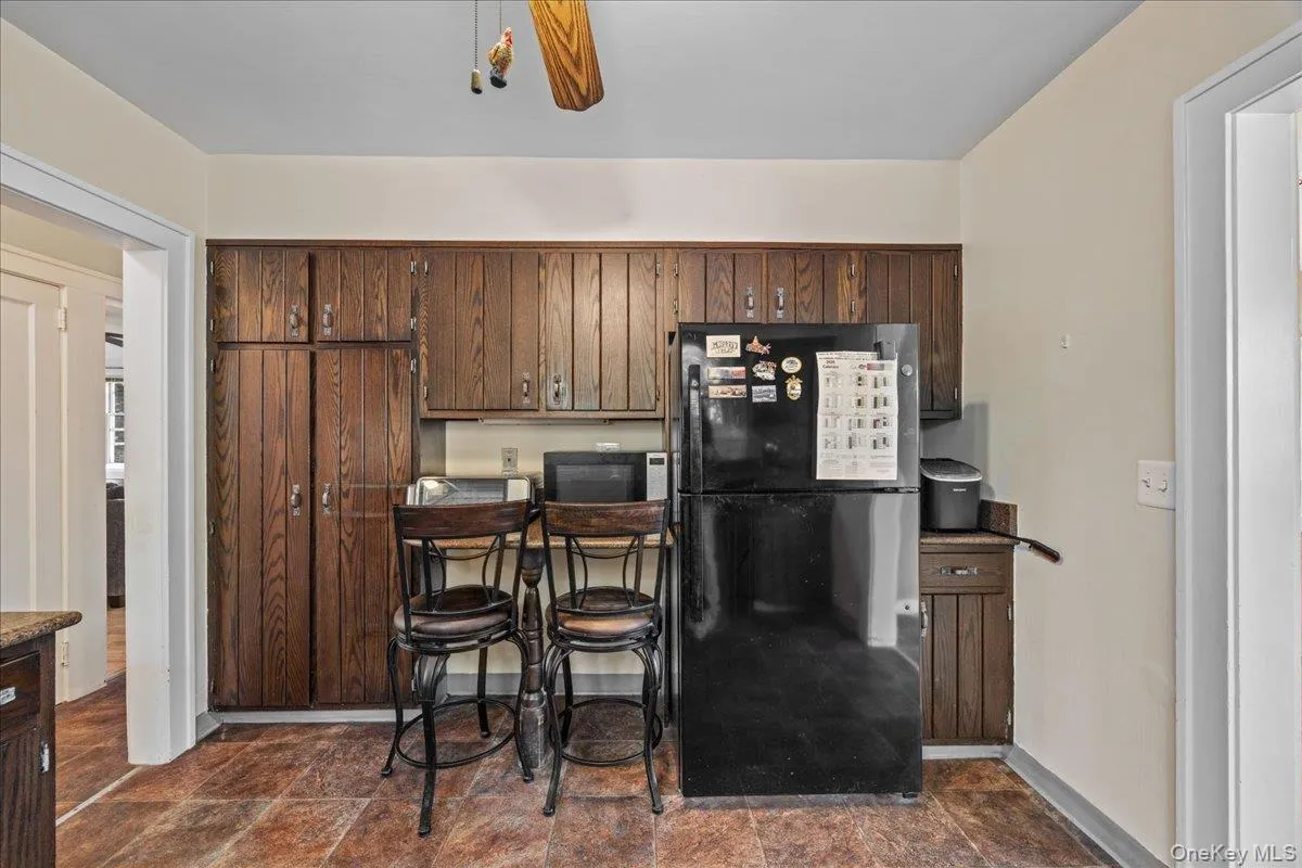 179 Serrano Avenue, Mount Pleasant, NY, 4 Bedrooms Bedrooms, 7 Rooms Rooms,2 BathroomsBathrooms,Residential,For Rent,Serrano,0,1031093 179 Serrano Avenue, Mount Pleasant, NY, 4 Bedrooms Bedrooms, 7 Rooms Rooms,2 BathroomsBathrooms,Residential,For Rent,Serrano,0,1031093