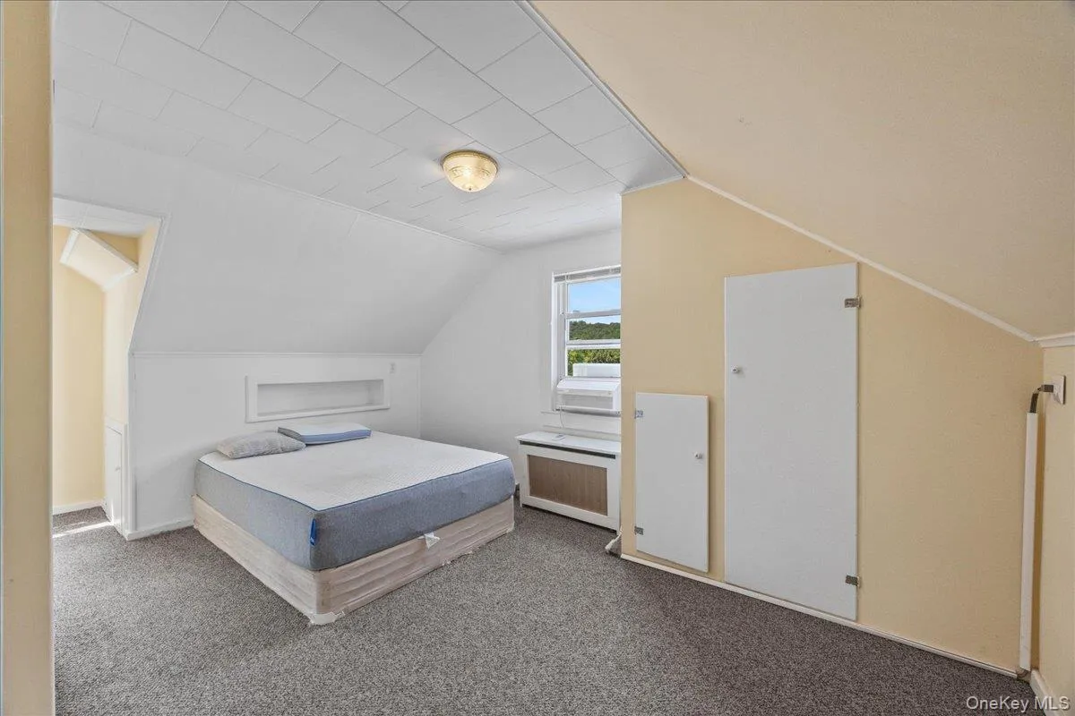 179 Serrano Avenue, Mount Pleasant, NY, 4 Bedrooms Bedrooms, 7 Rooms Rooms,2 BathroomsBathrooms,Residential,For Rent,Serrano,0,1031093 179 Serrano Avenue, Mount Pleasant, NY, 4 Bedrooms Bedrooms, 7 Rooms Rooms,2 BathroomsBathrooms,Residential,For Rent,Serrano,0,1031093