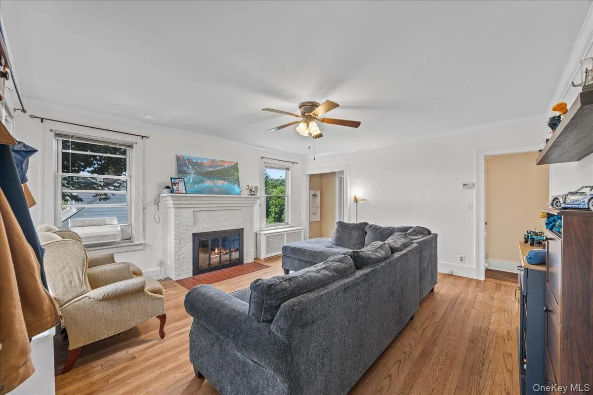 179 Serrano Avenue, Mount Pleasant, NY, 4 Bedrooms Bedrooms, 7 Rooms Rooms,2 BathroomsBathrooms,Residential,For Rent,Serrano,0,1031093 179 Serrano Avenue, Mount Pleasant, NY, 4 Bedrooms Bedrooms, 7 Rooms Rooms,2 BathroomsBathrooms,Residential,For Rent,Serrano,0,1031093