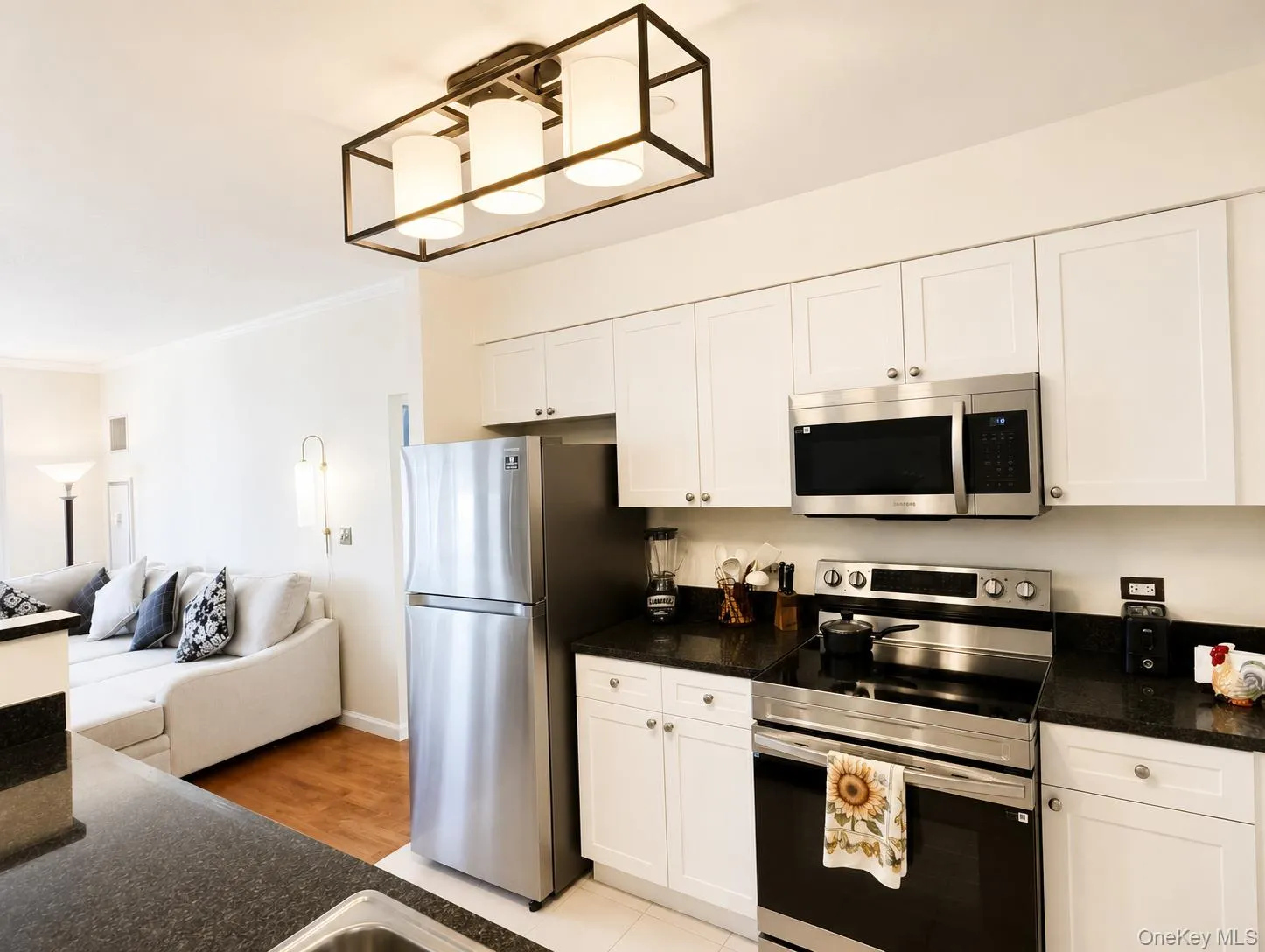 300 Mamaroneck Avenue, White Plains, NY, 1 Bedroom Bedrooms, 3 Rooms Rooms,1 BathroomBathrooms,Residential Lease,For Rent,Mamaroneck,0,1031094 300 Mamaroneck Avenue, White Plains, NY, 1 Bedroom Bedrooms, 3 Rooms Rooms,1 BathroomBathrooms,Residential Lease,For Rent,Mamaroneck,0,1031094