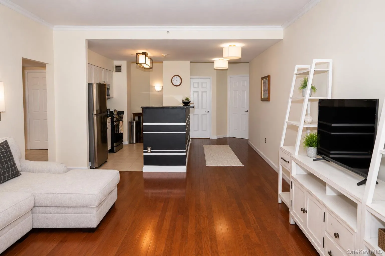 300 Mamaroneck Avenue, White Plains, NY, 1 Bedroom Bedrooms, 3 Rooms Rooms,1 BathroomBathrooms,Residential Lease,For Rent,Mamaroneck,0,1031094 300 Mamaroneck Avenue, White Plains, NY, 1 Bedroom Bedrooms, 3 Rooms Rooms,1 BathroomBathrooms,Residential Lease,For Rent,Mamaroneck,0,1031094