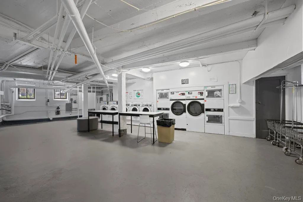 7119 Shore Road, New York, NY, 1 Bedroom Bedrooms, 3 Rooms Rooms,1 BathroomBathrooms,Residential,For Rent,Shore,0,1031104 7119 Shore Road, New York, NY, 1 Bedroom Bedrooms, 3 Rooms Rooms,1 BathroomBathrooms,Residential,For Rent,Shore,0,1031104