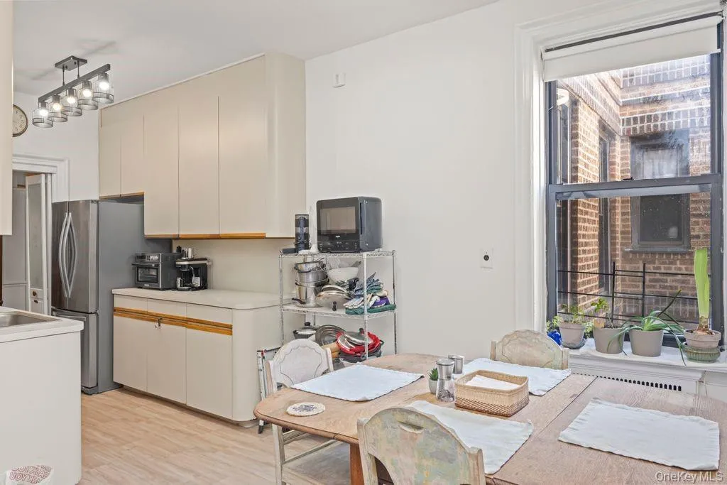 7119 Shore Road, New York, NY, 1 Bedroom Bedrooms, 3 Rooms Rooms,1 BathroomBathrooms,Residential,For Rent,Shore,0,1031104 7119 Shore Road, New York, NY, 1 Bedroom Bedrooms, 3 Rooms Rooms,1 BathroomBathrooms,Residential,For Rent,Shore,0,1031104