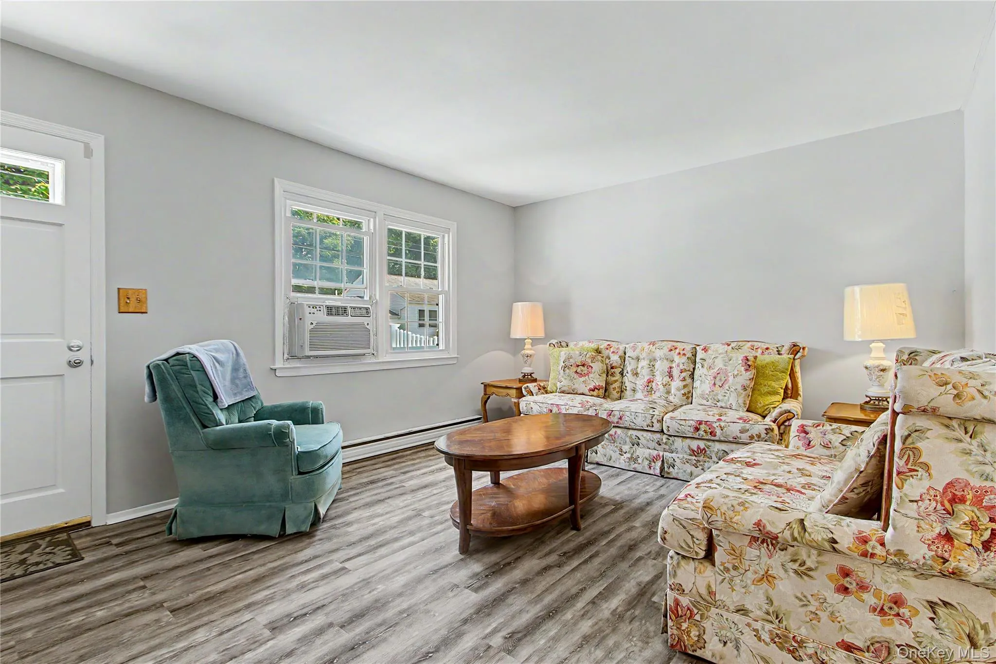 38 Seely Street, Montgomery, NY, 3 Bedrooms Bedrooms, 5 Rooms Rooms,1 BathroomBathrooms,Residential,For Rent,Seely,0,1031105 38 Seely Street, Montgomery, NY, 3 Bedrooms Bedrooms, 5 Rooms Rooms,1 BathroomBathrooms,Residential,For Rent,Seely,0,1031105