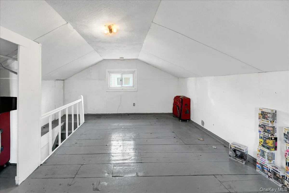 322 Logan Avenue, New York, NY, 3 Bedrooms Bedrooms, 7 Rooms Rooms,1 BathroomBathrooms,Residential,For Rent,Logan,0,1031107 322 Logan Avenue, New York, NY, 3 Bedrooms Bedrooms, 7 Rooms Rooms,1 BathroomBathrooms,Residential,For Rent,Logan,0,1031107
