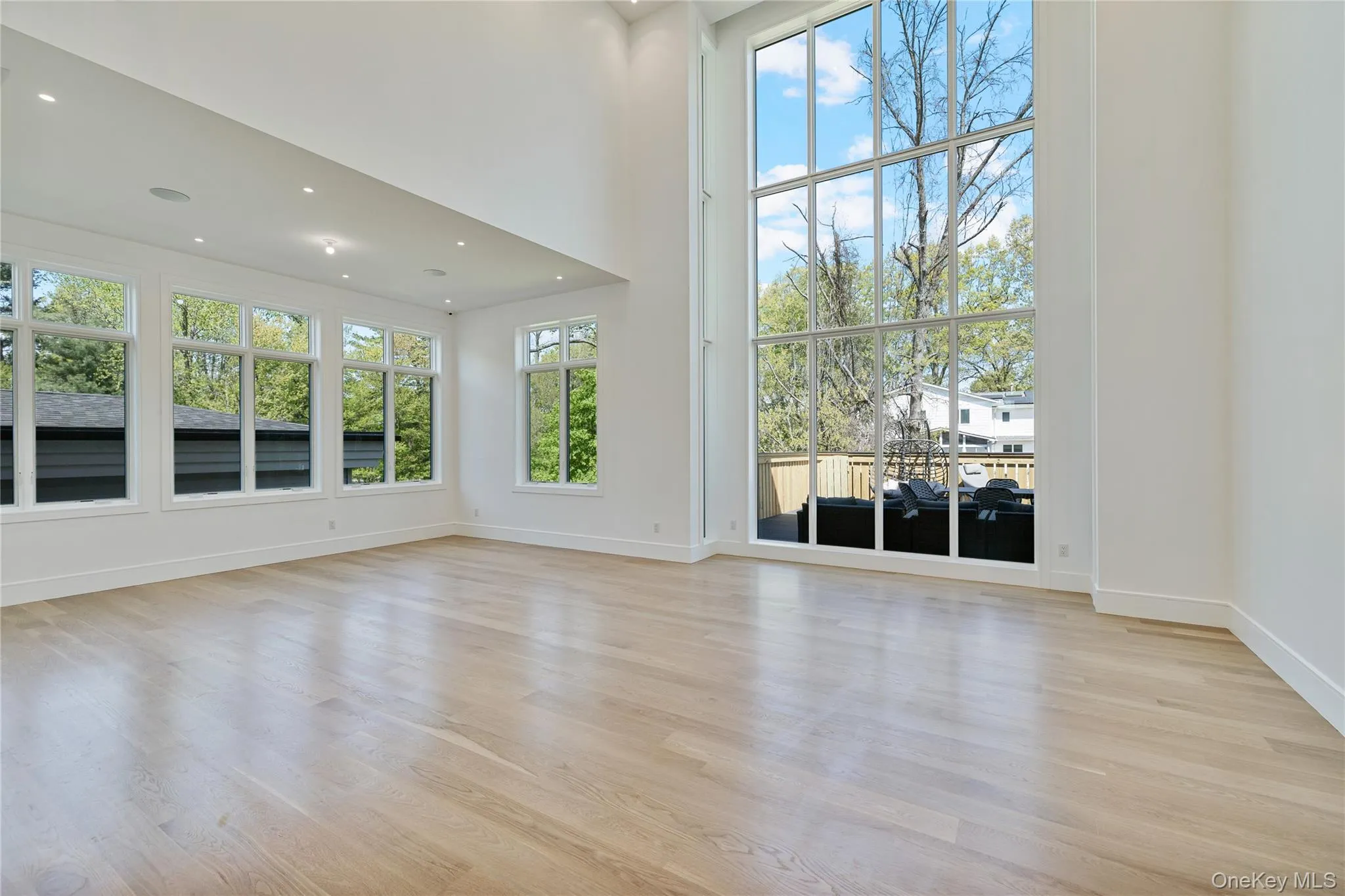38 Fern Drive, Ramapo, NY, 10 Bedrooms Bedrooms, 22 Rooms Rooms,5 BathroomsBathrooms,Residential,For Rent,Fern,0,1031109 38 Fern Drive, Ramapo, NY, 10 Bedrooms Bedrooms, 22 Rooms Rooms,5 BathroomsBathrooms,Residential,For Rent,Fern,0,1031109
