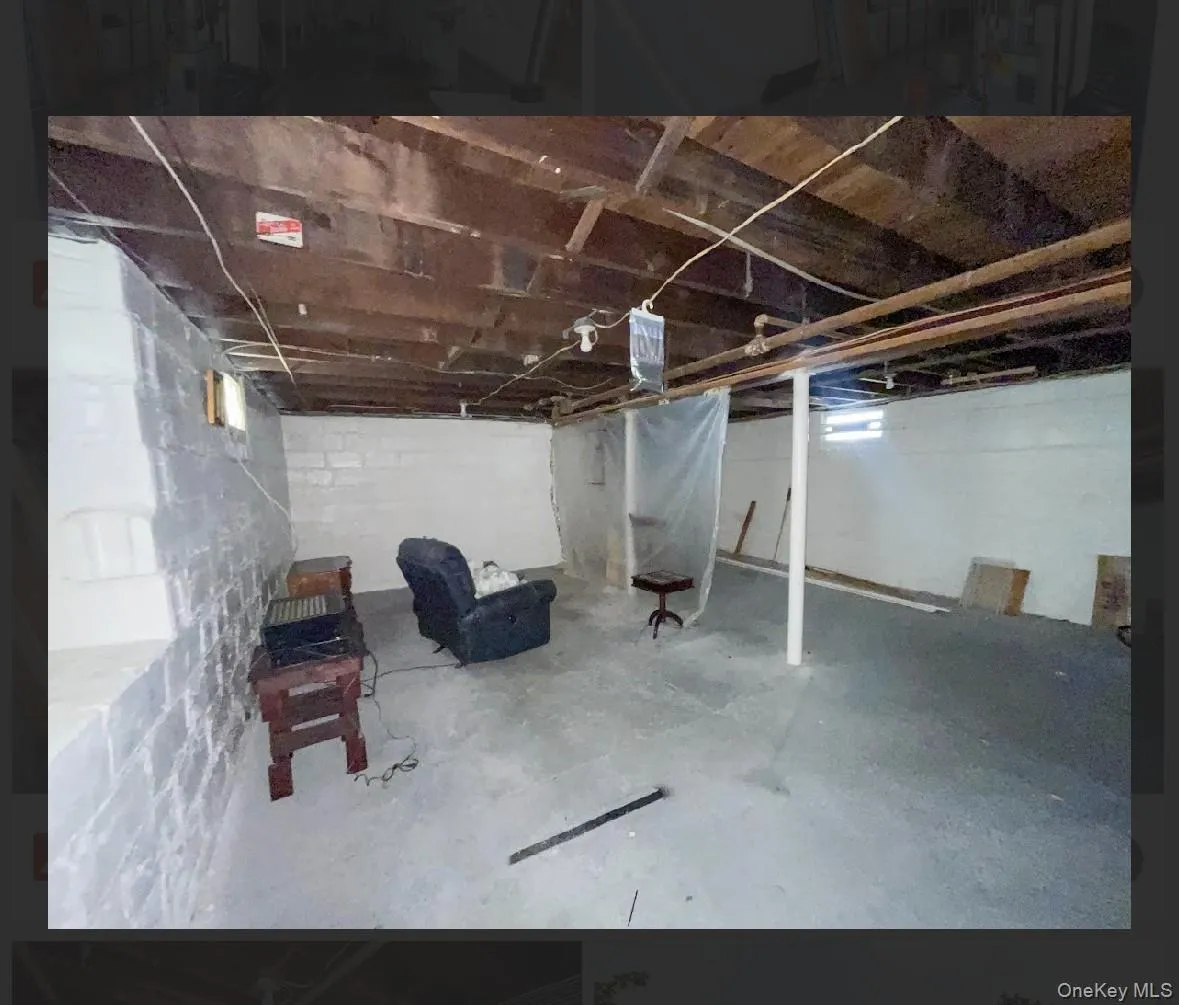 1105 Bellmore Road, Hempstead, NY, 2 Bedrooms Bedrooms, 5 Rooms Rooms,1 BathroomBathrooms,Residential Lease,For Rent,Bellmore,0,1031111 1105 Bellmore Road, Hempstead, NY, 2 Bedrooms Bedrooms, 5 Rooms Rooms,1 BathroomBathrooms,Residential Lease,For Rent,Bellmore,0,1031111