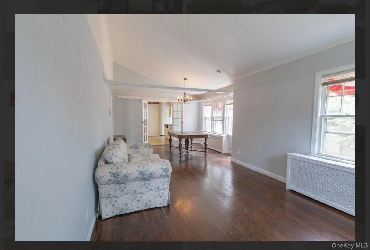 1105 Bellmore Road, Hempstead, NY, 2 Bedrooms Bedrooms, 5 Rooms Rooms,1 BathroomBathrooms,Residential Lease,For Rent,Bellmore,0,1031111 1105 Bellmore Road, Hempstead, NY, 2 Bedrooms Bedrooms, 5 Rooms Rooms,1 BathroomBathrooms,Residential Lease,For Rent,Bellmore,0,1031111
