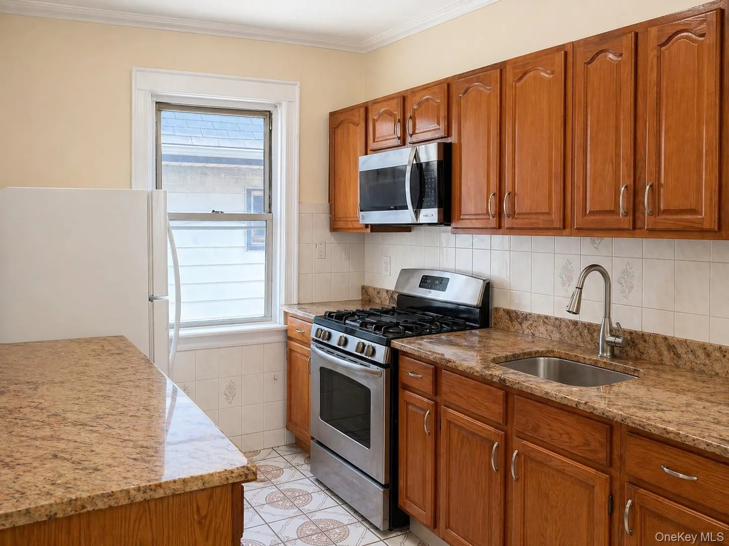 9032 179th Street, New York, NY, 3 Bedrooms Bedrooms, 7 Rooms Rooms,1 BathroomBathrooms,Residential Lease,For Rent,179th,0,1031114 9032 179th Street, New York, NY, 3 Bedrooms Bedrooms, 7 Rooms Rooms,1 BathroomBathrooms,Residential Lease,For Rent,179th,0,1031114