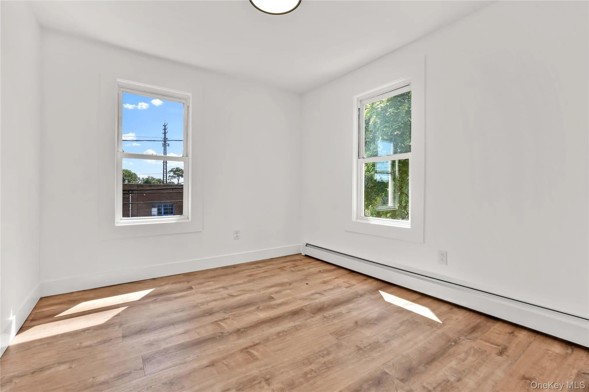 42 Satterie Avenue, Hempstead, NY, 3 Bedrooms Bedrooms, 6 Rooms Rooms,2 BathroomsBathrooms,Residential,For Rent,Satterie,0,1031118 42 Satterie Avenue, Hempstead, NY, 3 Bedrooms Bedrooms, 6 Rooms Rooms,2 BathroomsBathrooms,Residential,For Rent,Satterie,0,1031118