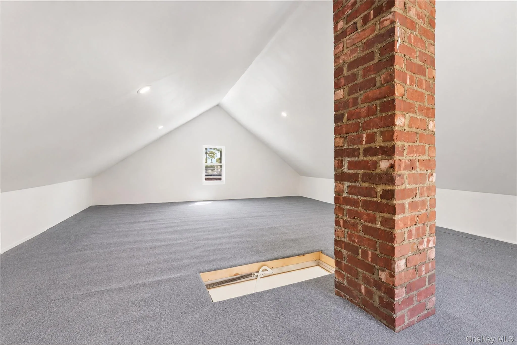 42 Satterie Avenue, Hempstead, NY, 3 Bedrooms Bedrooms, 6 Rooms Rooms,2 BathroomsBathrooms,Residential,For Rent,Satterie,0,1031118 42 Satterie Avenue, Hempstead, NY, 3 Bedrooms Bedrooms, 6 Rooms Rooms,2 BathroomsBathrooms,Residential,For Rent,Satterie,0,1031118