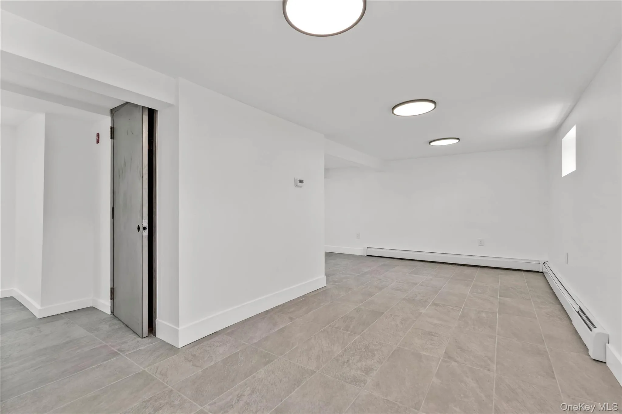 42 Satterie Avenue, Hempstead, NY, 3 Bedrooms Bedrooms, 6 Rooms Rooms,2 BathroomsBathrooms,Residential,For Rent,Satterie,0,1031118 42 Satterie Avenue, Hempstead, NY, 3 Bedrooms Bedrooms, 6 Rooms Rooms,2 BathroomsBathrooms,Residential,For Rent,Satterie,0,1031118