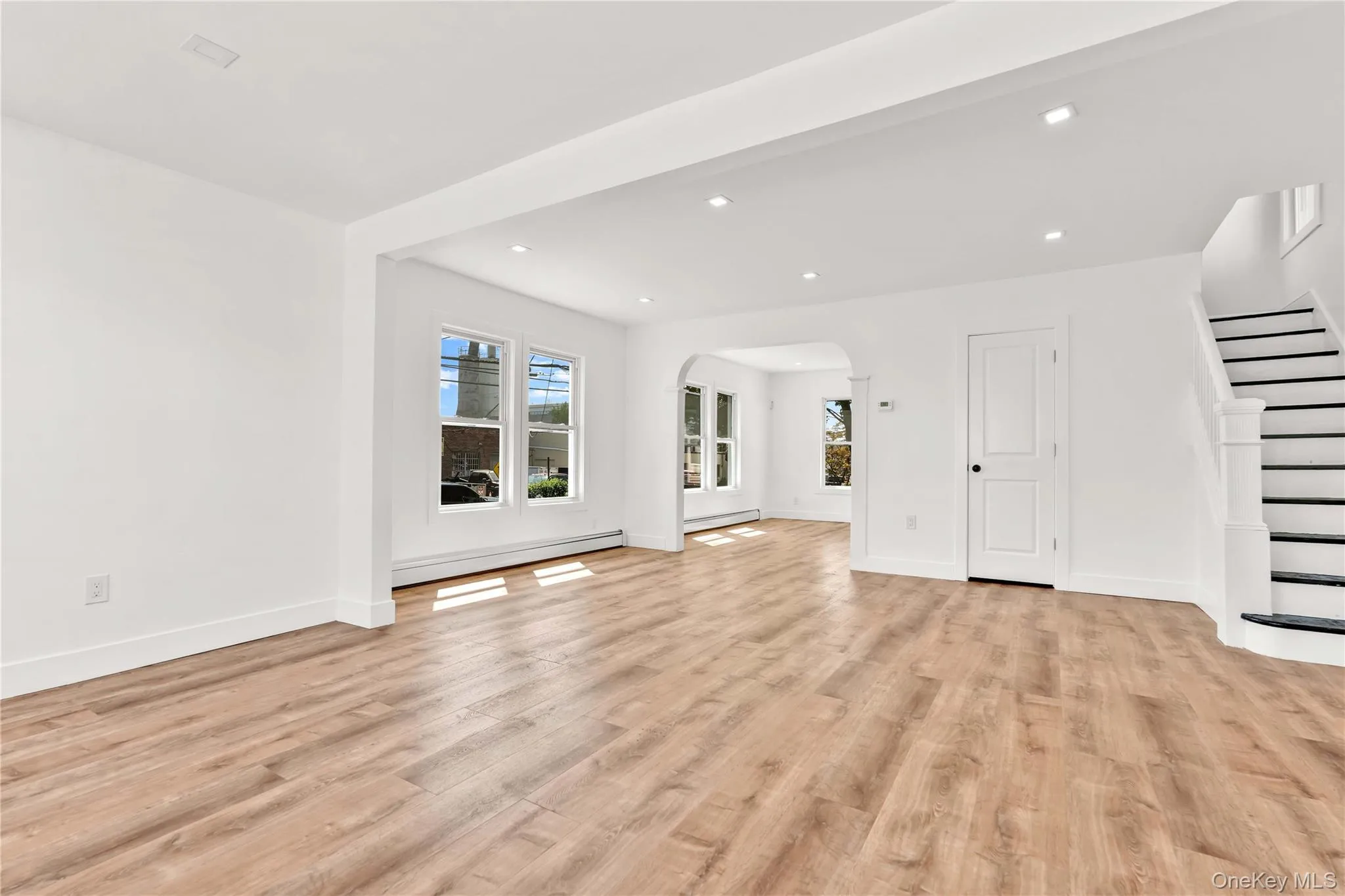 42 Satterie Avenue, Hempstead, NY, 3 Bedrooms Bedrooms, 6 Rooms Rooms,2 BathroomsBathrooms,Residential,For Rent,Satterie,0,1031118 42 Satterie Avenue, Hempstead, NY, 3 Bedrooms Bedrooms, 6 Rooms Rooms,2 BathroomsBathrooms,Residential,For Rent,Satterie,0,1031118