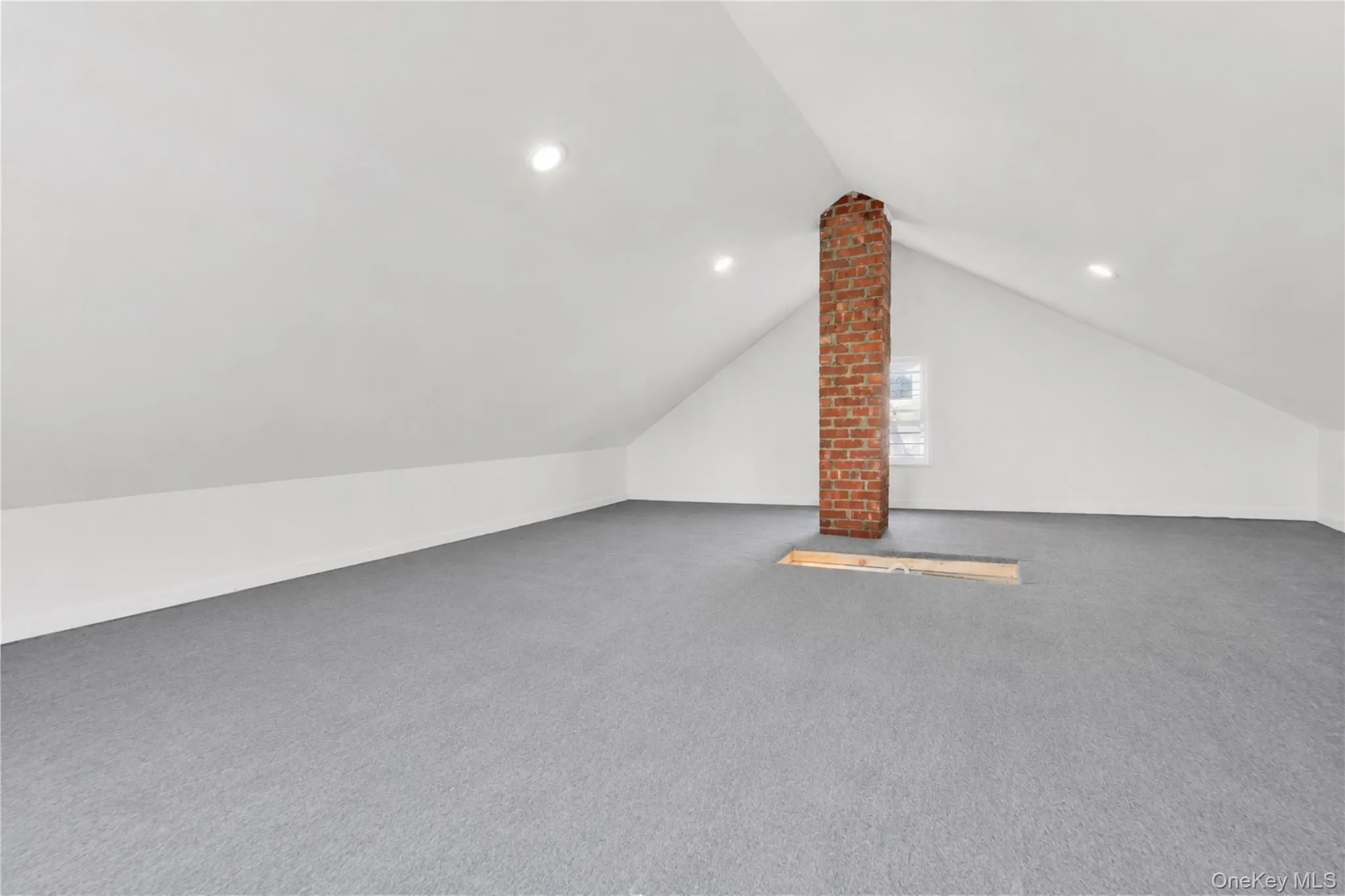 42 Satterie Avenue, Hempstead, NY, 3 Bedrooms Bedrooms, 6 Rooms Rooms,2 BathroomsBathrooms,Residential,For Rent,Satterie,0,1031118 42 Satterie Avenue, Hempstead, NY, 3 Bedrooms Bedrooms, 6 Rooms Rooms,2 BathroomsBathrooms,Residential,For Rent,Satterie,0,1031118