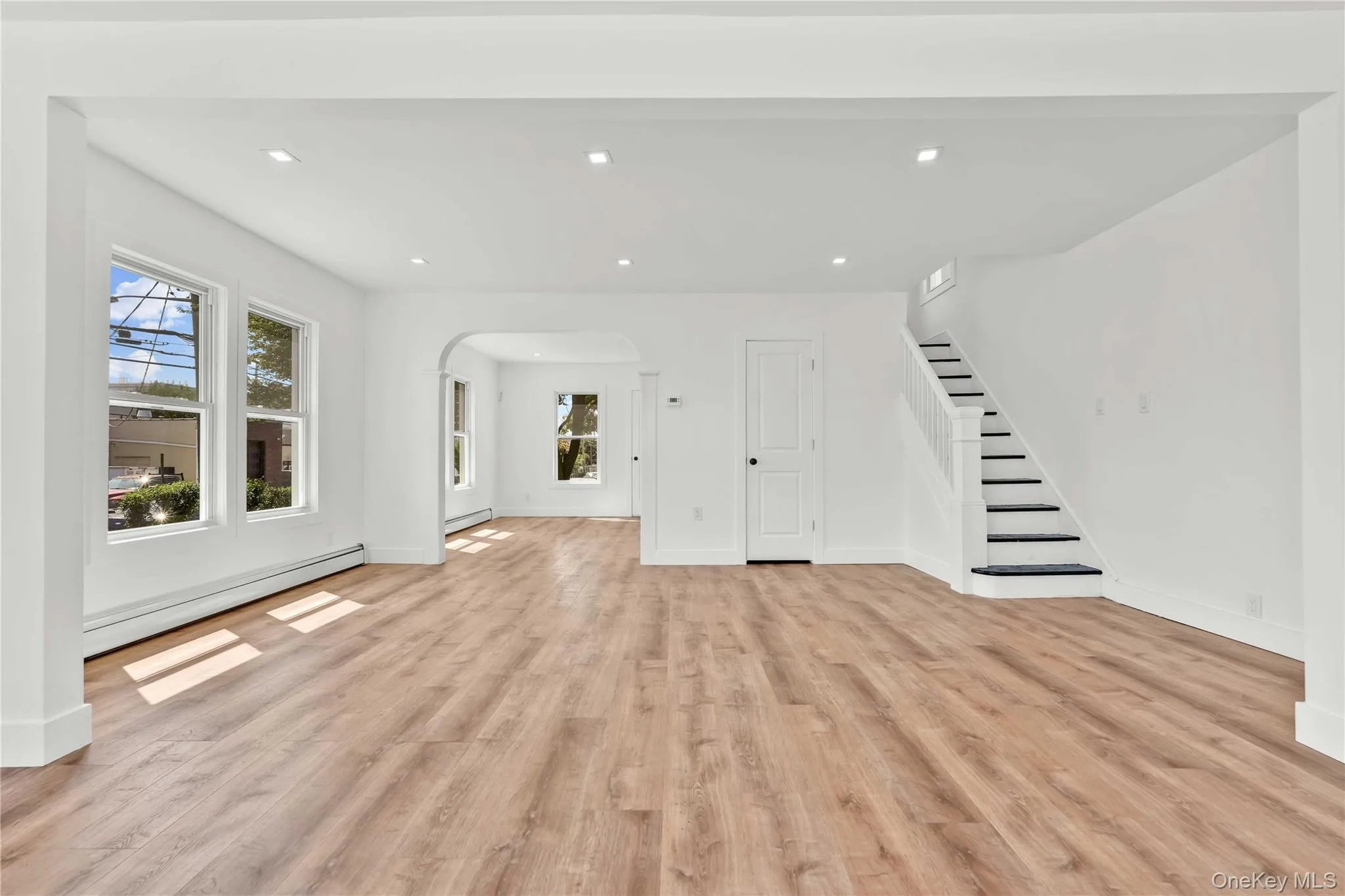 42 Satterie Avenue, Hempstead, NY, 3 Bedrooms Bedrooms, 6 Rooms Rooms,2 BathroomsBathrooms,Residential,For Rent,Satterie,0,1031118 42 Satterie Avenue, Hempstead, NY, 3 Bedrooms Bedrooms, 6 Rooms Rooms,2 BathroomsBathrooms,Residential,For Rent,Satterie,0,1031118