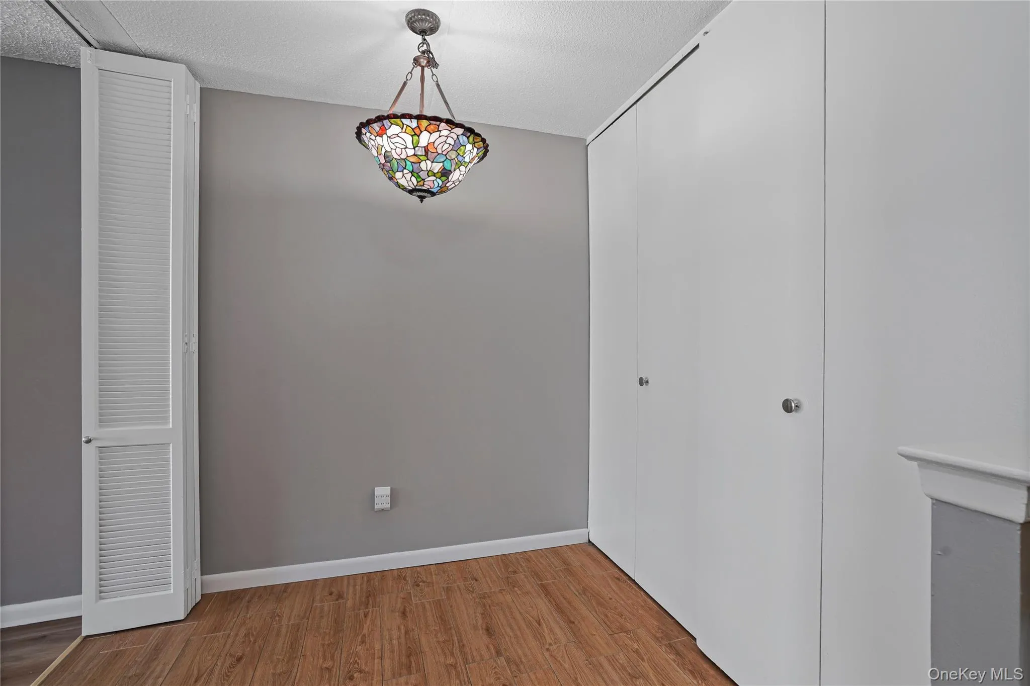 200 High Point, Greenburgh, NY, 1 Bedroom Bedrooms, 4 Rooms Rooms,1 BathroomBathrooms,Residential Lease,For Rent,High Point,0,1031119 200 High Point, Greenburgh, NY, 1 Bedroom Bedrooms, 4 Rooms Rooms,1 BathroomBathrooms,Residential Lease,For Rent,High Point,0,1031119