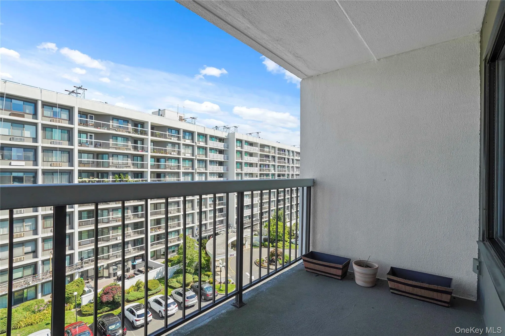 200 High Point, Greenburgh, NY, 1 Bedroom Bedrooms, 4 Rooms Rooms,1 BathroomBathrooms,Residential Lease,For Rent,High Point,0,1031119 200 High Point, Greenburgh, NY, 1 Bedroom Bedrooms, 4 Rooms Rooms,1 BathroomBathrooms,Residential Lease,For Rent,High Point,0,1031119