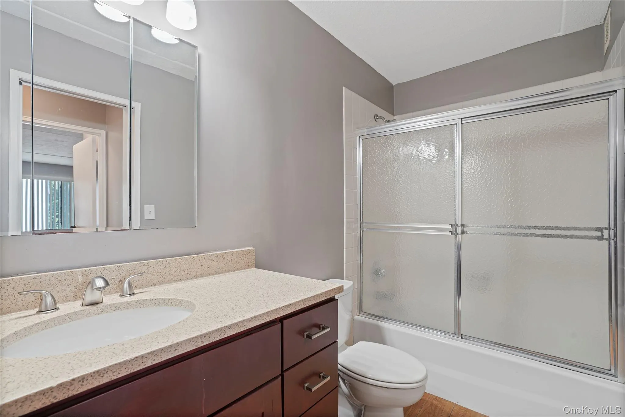 200 High Point, Greenburgh, NY, 1 Bedroom Bedrooms, 4 Rooms Rooms,1 BathroomBathrooms,Residential Lease,For Rent,High Point,0,1031119 200 High Point, Greenburgh, NY, 1 Bedroom Bedrooms, 4 Rooms Rooms,1 BathroomBathrooms,Residential Lease,For Rent,High Point,0,1031119