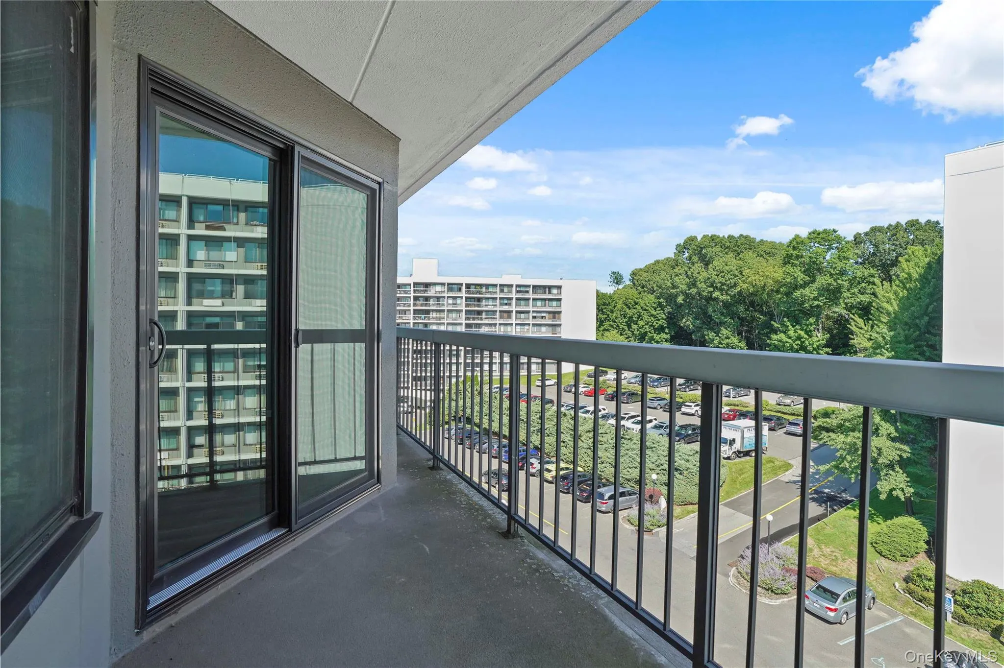 200 High Point, Greenburgh, NY, 1 Bedroom Bedrooms, 4 Rooms Rooms,1 BathroomBathrooms,Residential Lease,For Rent,High Point,0,1031119 200 High Point, Greenburgh, NY, 1 Bedroom Bedrooms, 4 Rooms Rooms,1 BathroomBathrooms,Residential Lease,For Rent,High Point,0,1031119