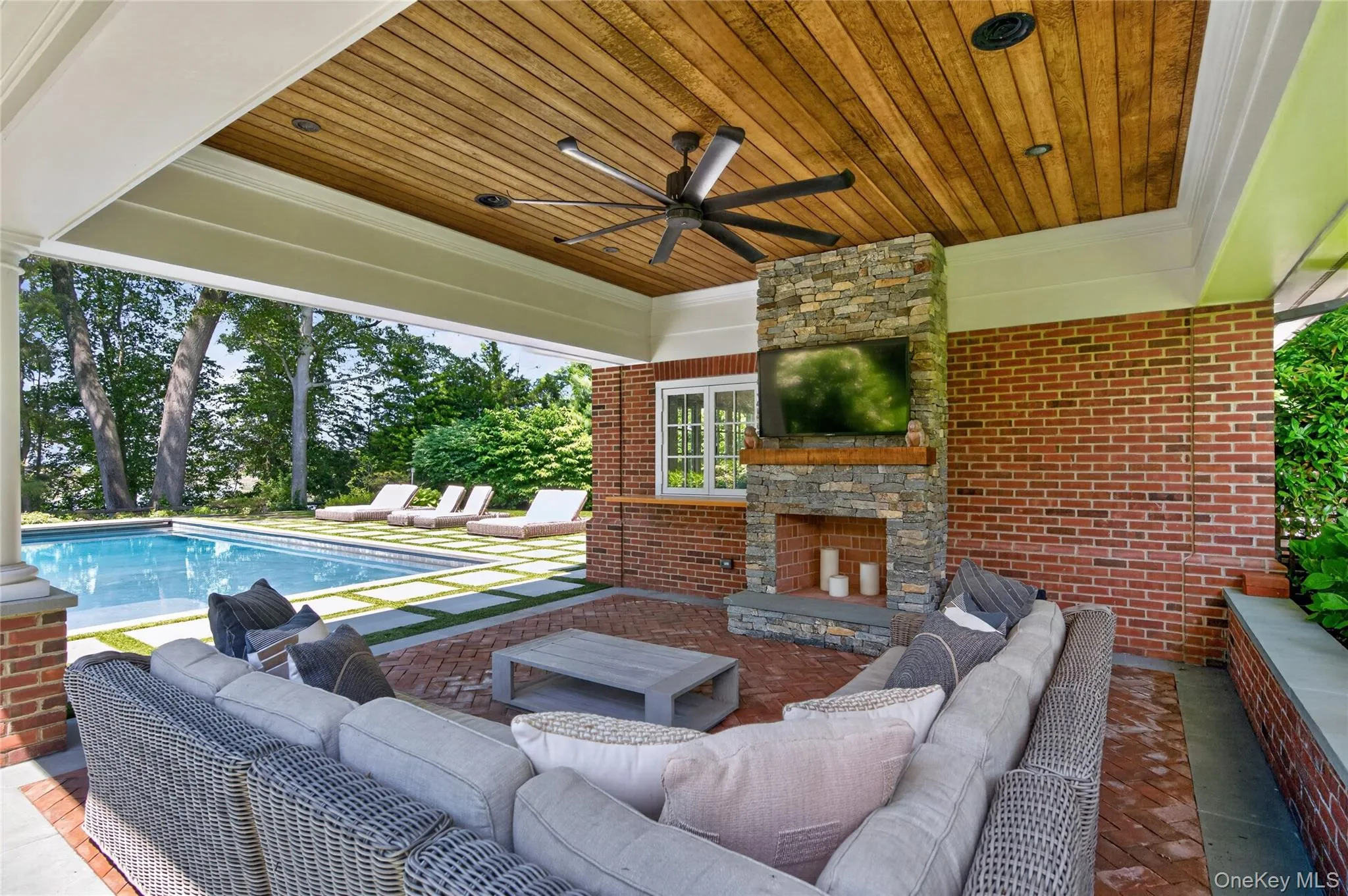 2 Lands End Road, Oyster Bay, NY, 7 Bedrooms Bedrooms, 13 Rooms Rooms,7 BathroomsBathrooms,Residential,For Rent,Lands End,0,1031122 2 Lands End Road, Oyster Bay, NY, 7 Bedrooms Bedrooms, 13 Rooms Rooms,7 BathroomsBathrooms,Residential,For Rent,Lands End,0,1031122