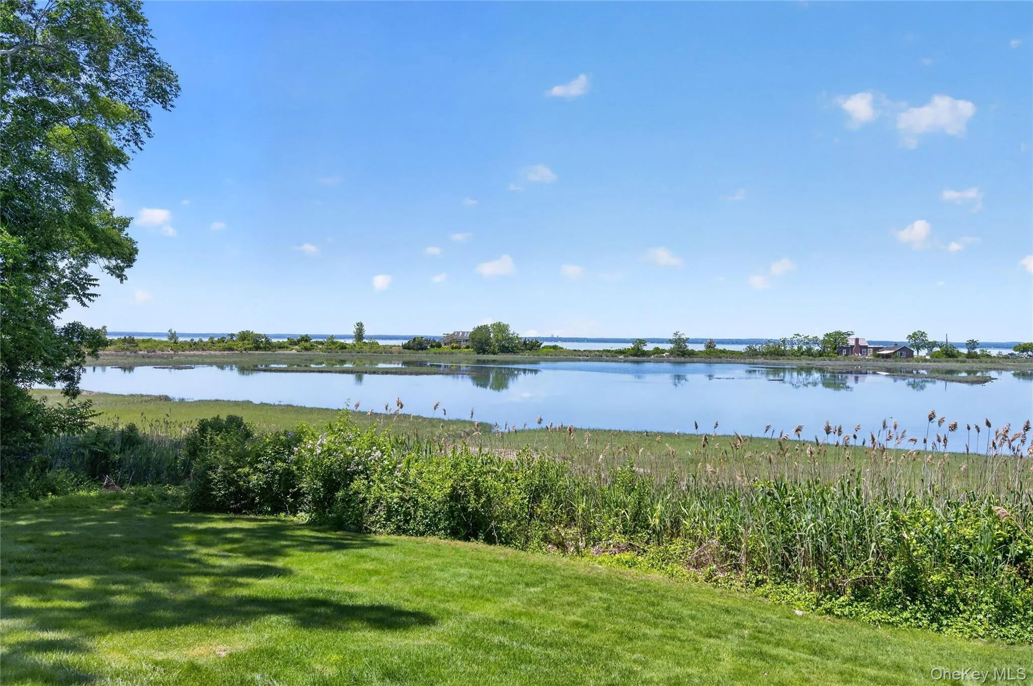 2 Lands End Road, Oyster Bay, NY, 7 Bedrooms Bedrooms, 13 Rooms Rooms,7 BathroomsBathrooms,Residential,For Rent,Lands End,0,1031122 2 Lands End Road, Oyster Bay, NY, 7 Bedrooms Bedrooms, 13 Rooms Rooms,7 BathroomsBathrooms,Residential,For Rent,Lands End,0,1031122