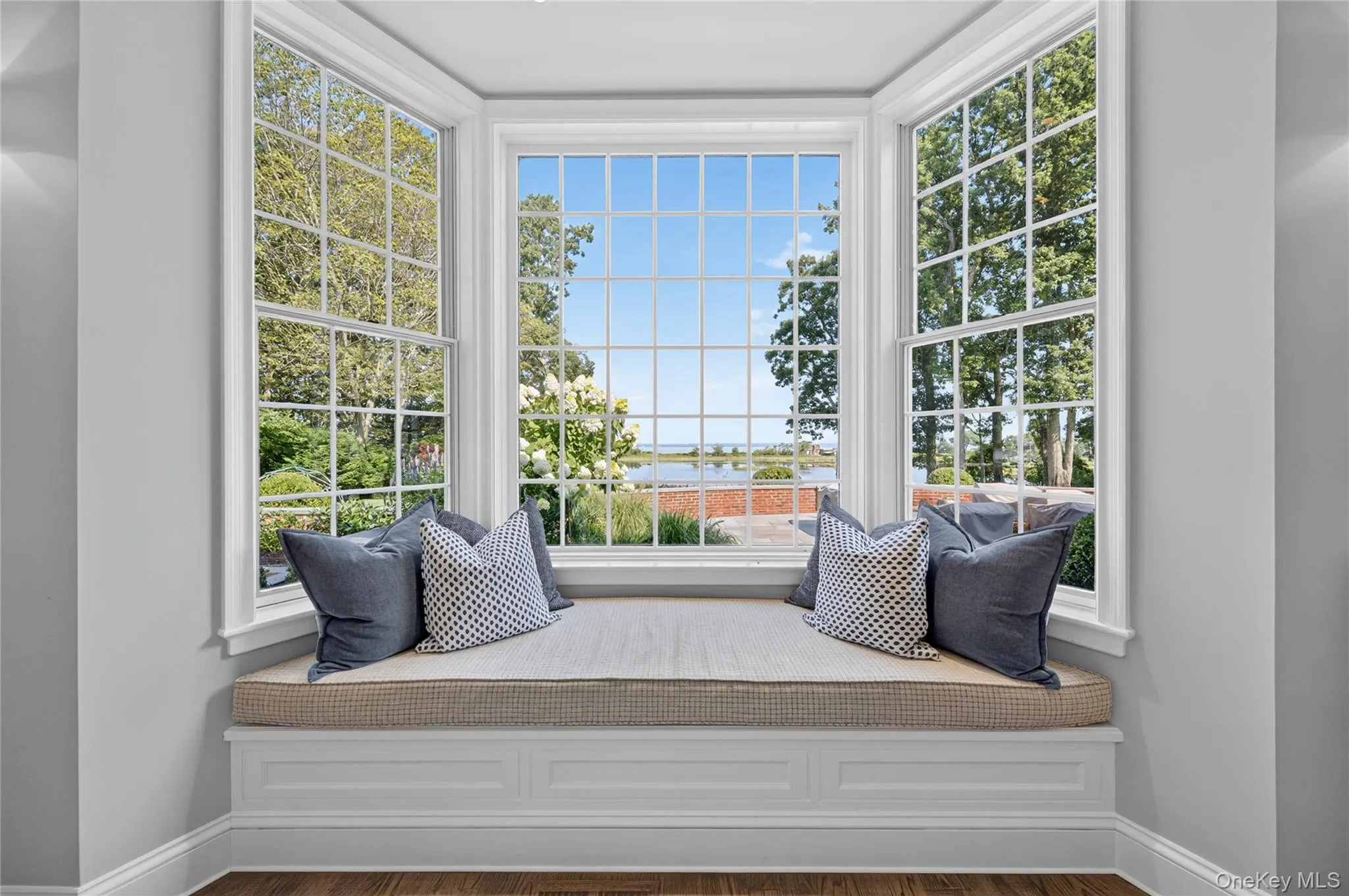 2 Lands End Road, Oyster Bay, NY, 7 Bedrooms Bedrooms, 13 Rooms Rooms,7 BathroomsBathrooms,Residential,For Rent,Lands End,0,1031122 2 Lands End Road, Oyster Bay, NY, 7 Bedrooms Bedrooms, 13 Rooms Rooms,7 BathroomsBathrooms,Residential,For Rent,Lands End,0,1031122