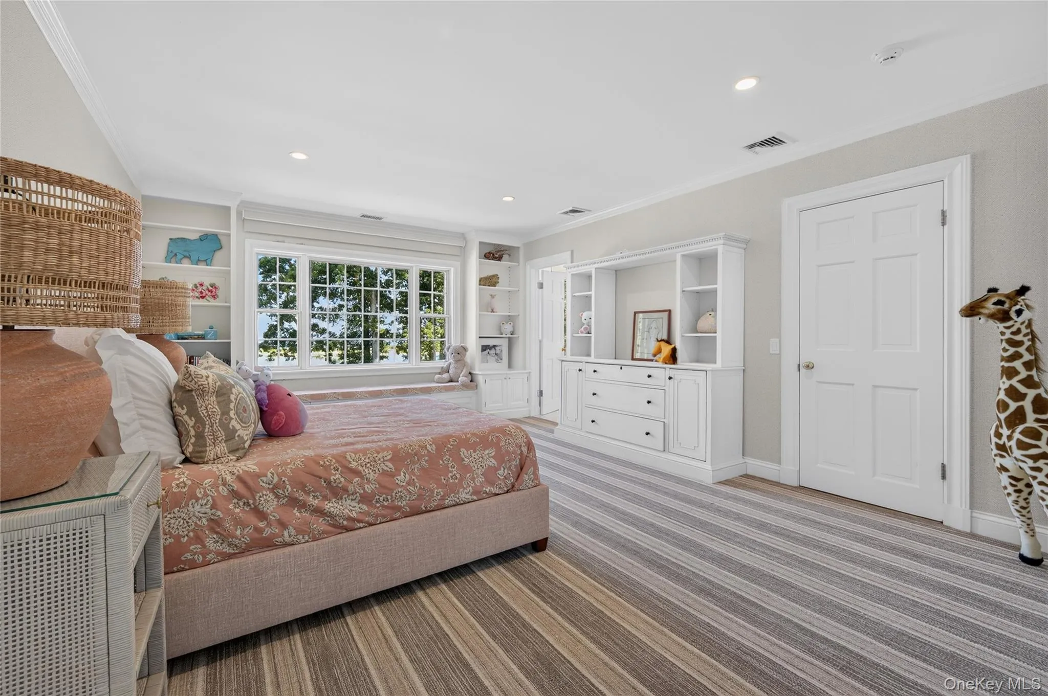 2 Lands End Road, Oyster Bay, NY, 7 Bedrooms Bedrooms, 13 Rooms Rooms,7 BathroomsBathrooms,Residential,For Rent,Lands End,0,1031122 2 Lands End Road, Oyster Bay, NY, 7 Bedrooms Bedrooms, 13 Rooms Rooms,7 BathroomsBathrooms,Residential,For Rent,Lands End,0,1031122