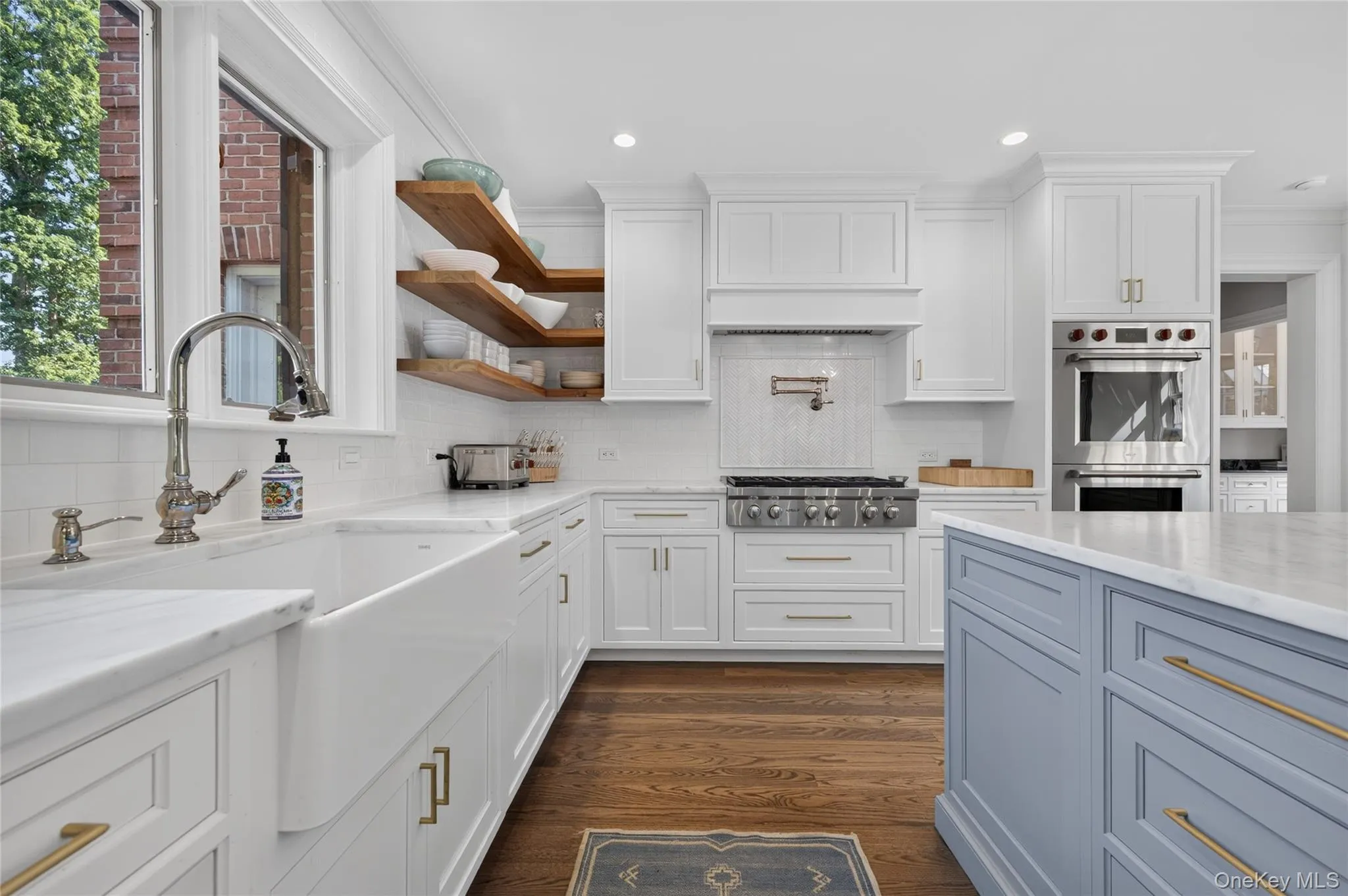 2 Lands End Road, Oyster Bay, NY, 7 Bedrooms Bedrooms, 13 Rooms Rooms,7 BathroomsBathrooms,Residential,For Rent,Lands End,0,1031122 2 Lands End Road, Oyster Bay, NY, 7 Bedrooms Bedrooms, 13 Rooms Rooms,7 BathroomsBathrooms,Residential,For Rent,Lands End,0,1031122