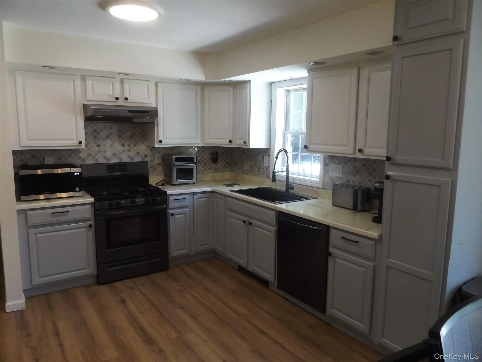 185 Ring Road, Pleasant Valley, NY, 3 Bedrooms Bedrooms, 9 Rooms Rooms,2 BathroomsBathrooms,Residential,For Rent,Ring,0,1031123 185 Ring Road, Pleasant Valley, NY, 3 Bedrooms Bedrooms, 9 Rooms Rooms,2 BathroomsBathrooms,Residential,For Rent,Ring,0,1031123