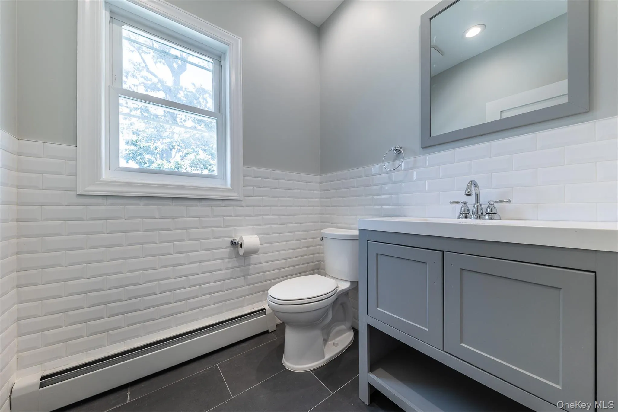 57 Earle Ave, Hempstead, NY, 3 Bedrooms Bedrooms, 7 Rooms Rooms,1 BathroomBathrooms,Residential Lease,For Rent,Ave,0,1031135 57 Earle Ave, Hempstead, NY, 3 Bedrooms Bedrooms, 7 Rooms Rooms,1 BathroomBathrooms,Residential Lease,For Rent,Ave,0,1031135