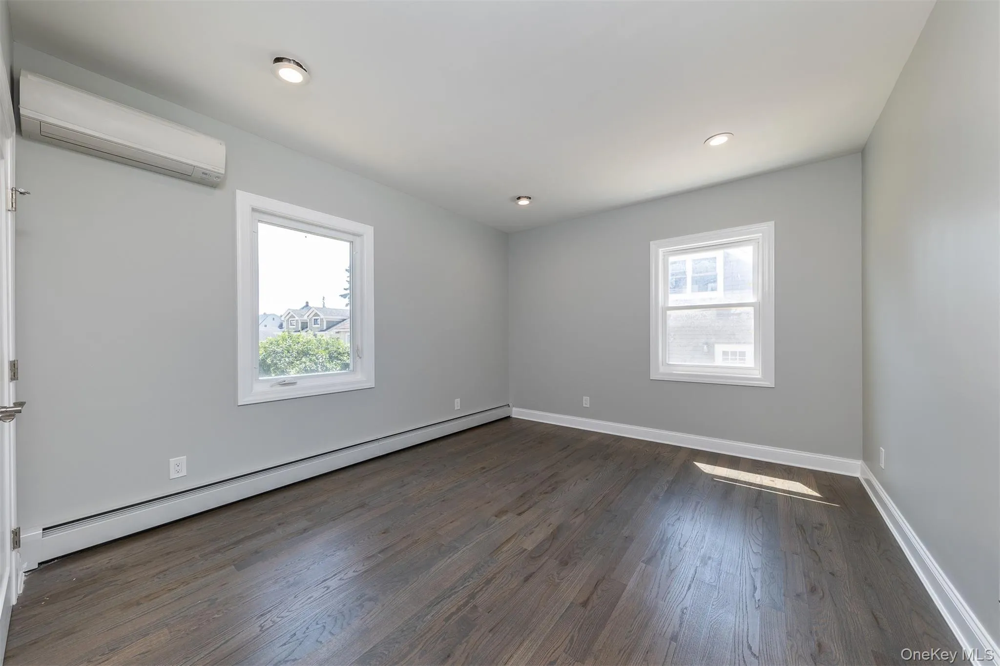 57 Earle Ave, Hempstead, NY, 3 Bedrooms Bedrooms, 7 Rooms Rooms,1 BathroomBathrooms,Residential Lease,For Rent,Ave,0,1031135 57 Earle Ave, Hempstead, NY, 3 Bedrooms Bedrooms, 7 Rooms Rooms,1 BathroomBathrooms,Residential Lease,For Rent,Ave,0,1031135