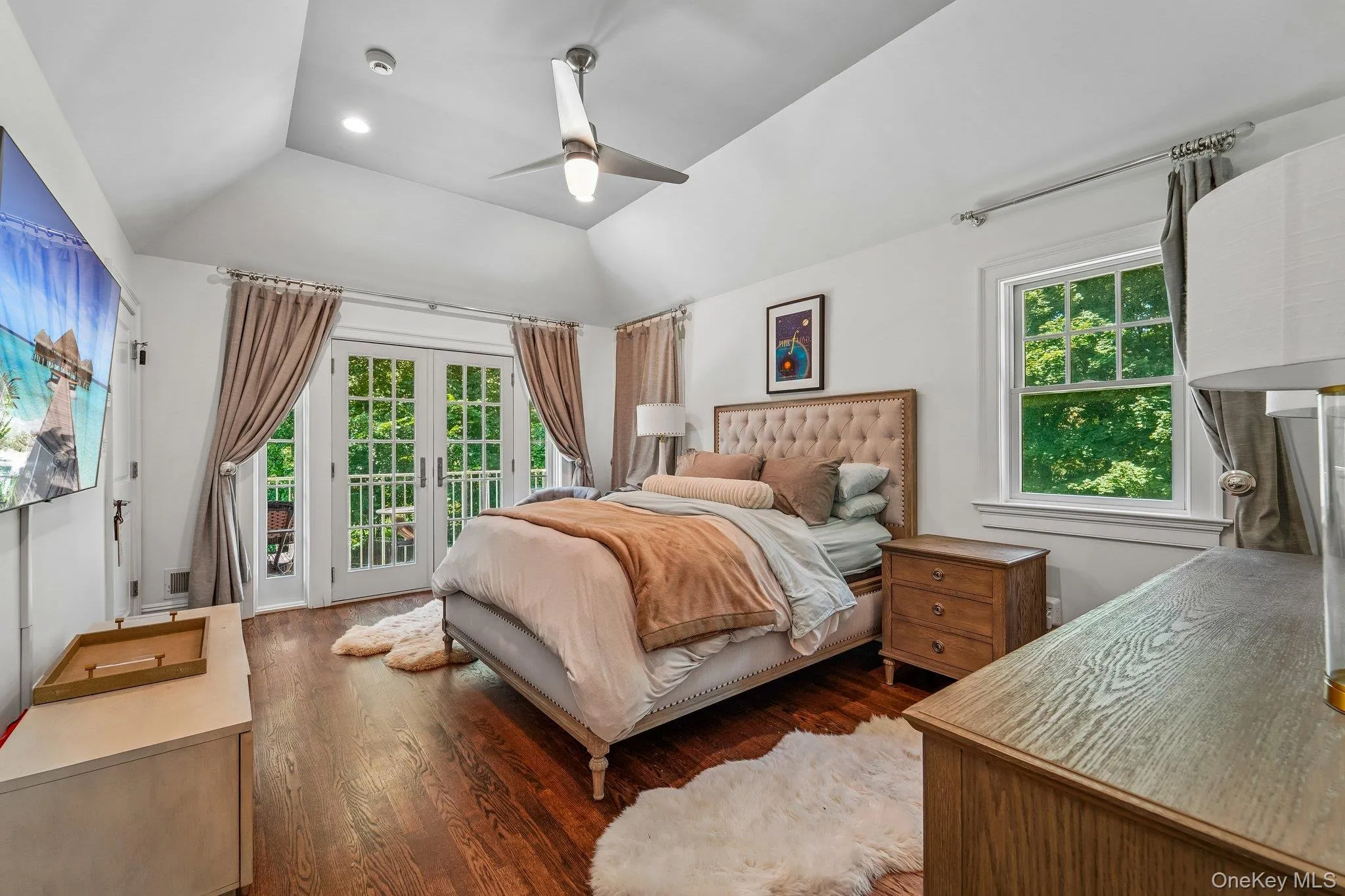 415 Grace Church Street, Rye City, NY, 8 Bedrooms Bedrooms, 17 Rooms Rooms,7 BathroomsBathrooms,Residential,For Rent,Grace Church,0,1031136 415 Grace Church Street, Rye City, NY, 8 Bedrooms Bedrooms, 17 Rooms Rooms,7 BathroomsBathrooms,Residential,For Rent,Grace Church,0,1031136