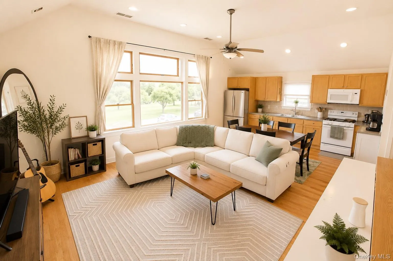 649 Park Avenue, Long Beach, NY, 2 Bedrooms Bedrooms, 6 Rooms Rooms,1 BathroomBathrooms,Residential Lease,For Rent,Park,0,1031139 649 Park Avenue, Long Beach, NY, 2 Bedrooms Bedrooms, 6 Rooms Rooms,1 BathroomBathrooms,Residential Lease,For Rent,Park,0,1031139