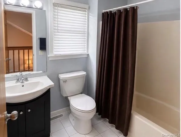 27 Depot Road, Southampton, NY, 4 Bedrooms Bedrooms, 7 Rooms Rooms,3 BathroomsBathrooms,Residential,For Rent,Depot,0,1031140 27 Depot Road, Southampton, NY, 4 Bedrooms Bedrooms, 7 Rooms Rooms,3 BathroomsBathrooms,Residential,For Rent,Depot,0,1031140