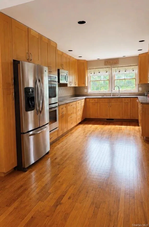 27 Depot Road, Southampton, NY, 4 Bedrooms Bedrooms, 7 Rooms Rooms,3 BathroomsBathrooms,Residential,For Rent,Depot,0,1031140 27 Depot Road, Southampton, NY, 4 Bedrooms Bedrooms, 7 Rooms Rooms,3 BathroomsBathrooms,Residential,For Rent,Depot,0,1031140
